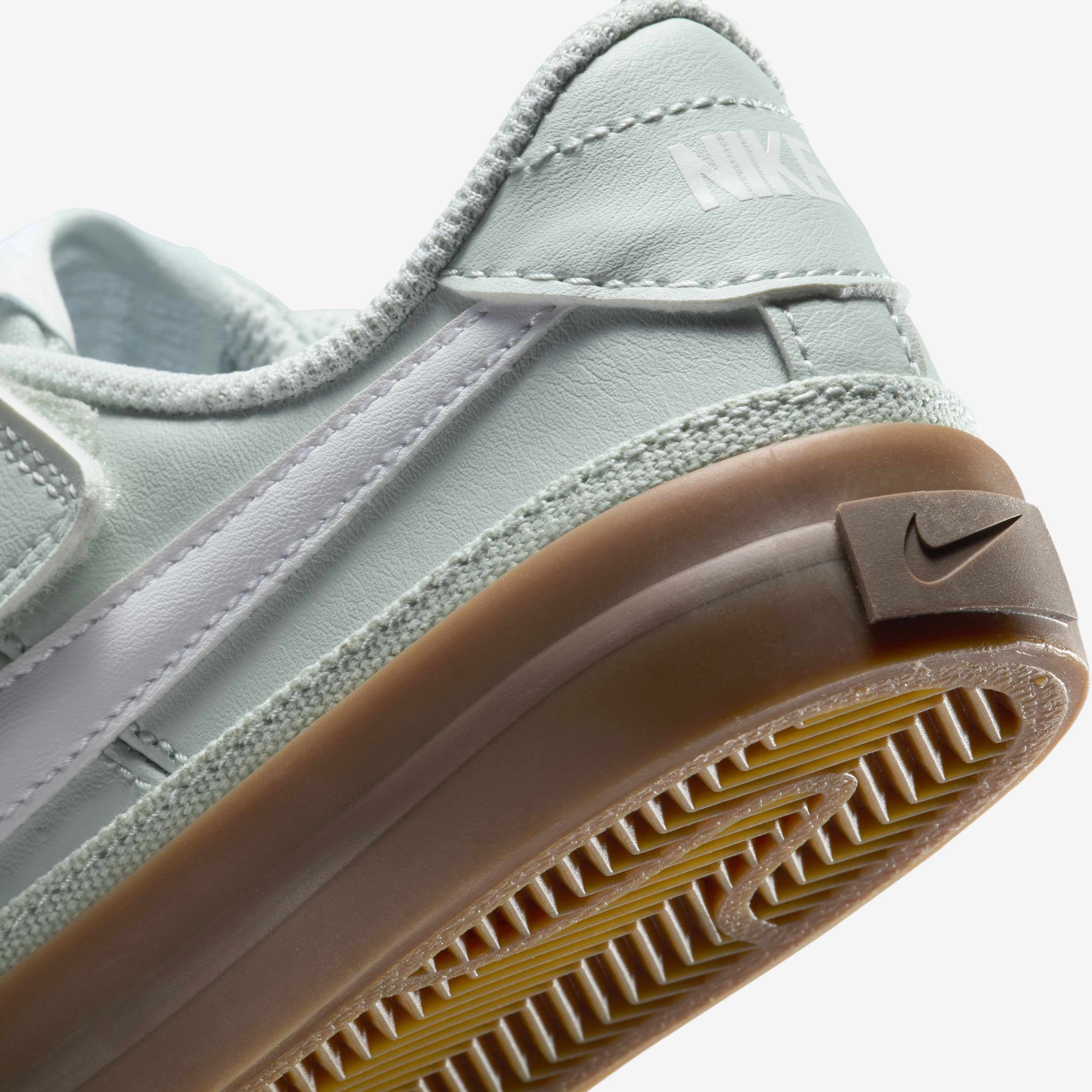 NikeCourt Legacy image number 7