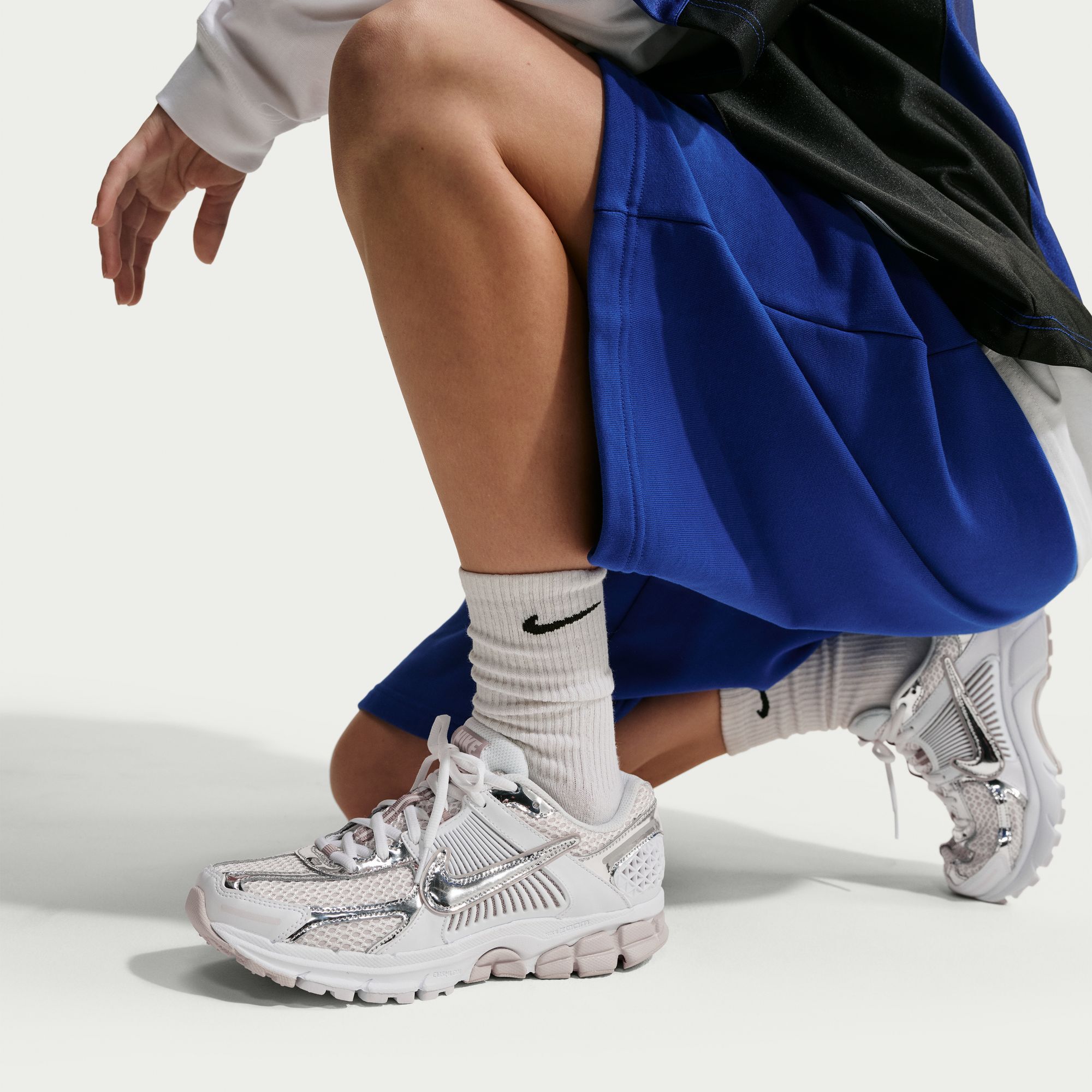 Nike Zoom Vomero 5 image number 4