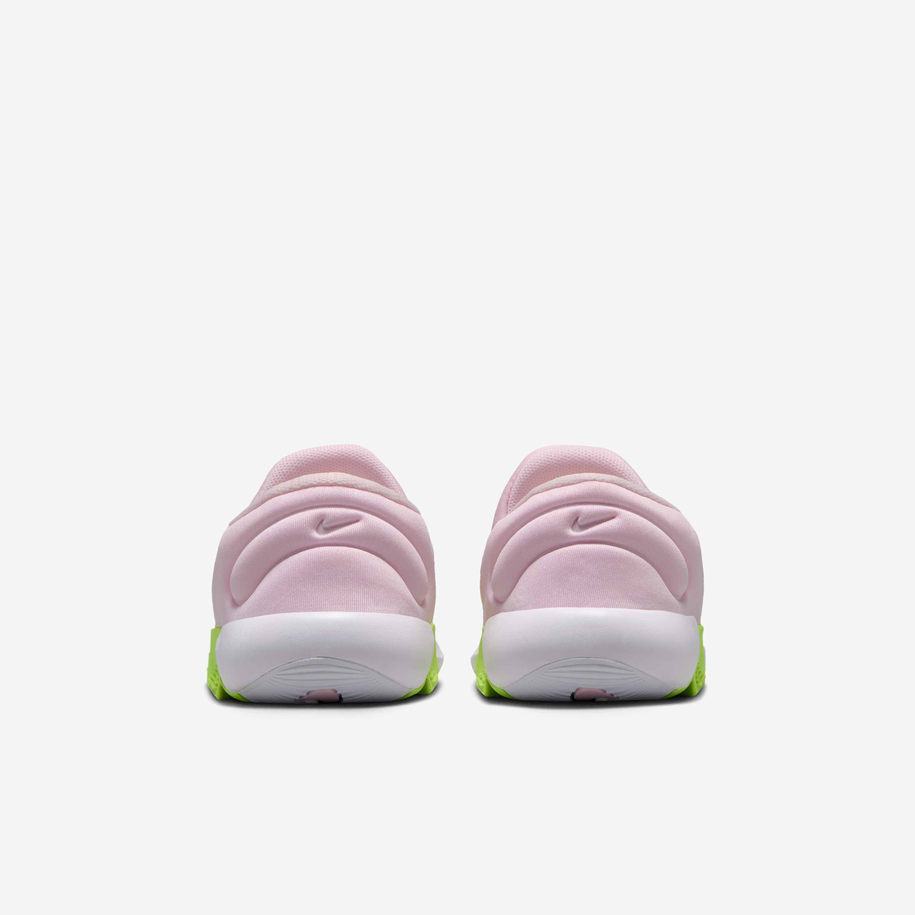 Nike Swoosh Go image number 5