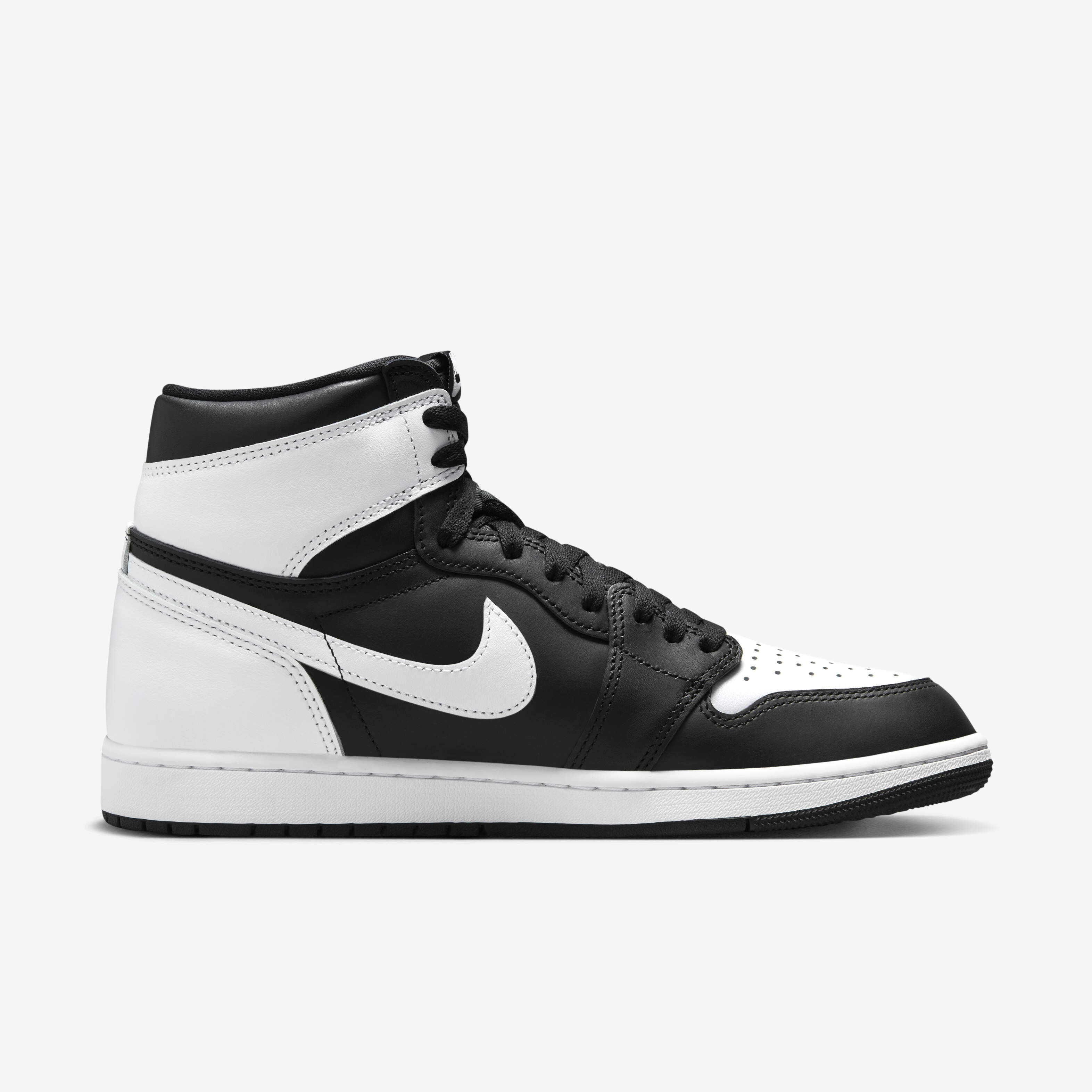 Air Jordan 1 Retro High OG image number 2