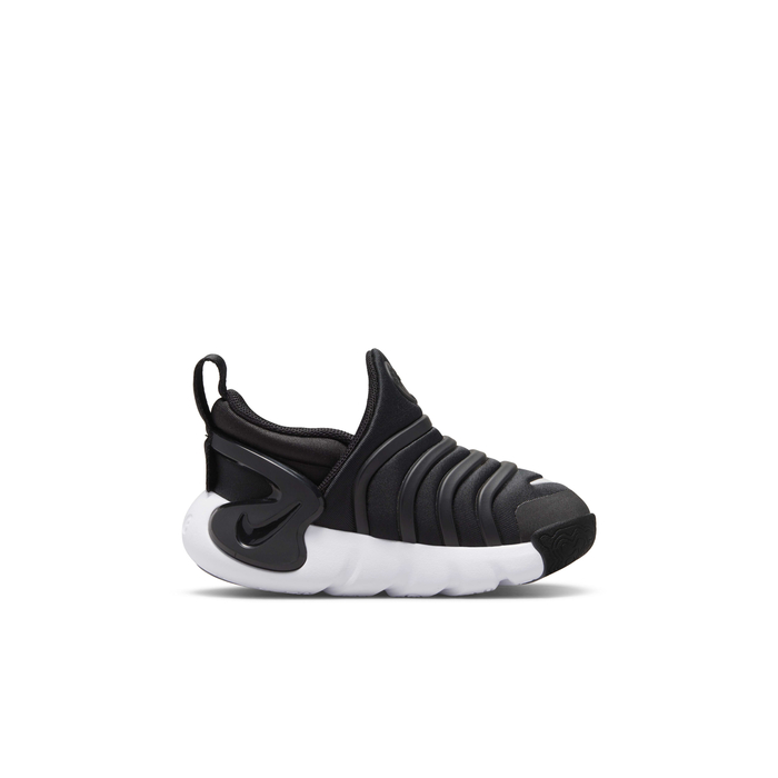 Nike Dynamo Go image number 2 Nike Dynamo Go image number 2
