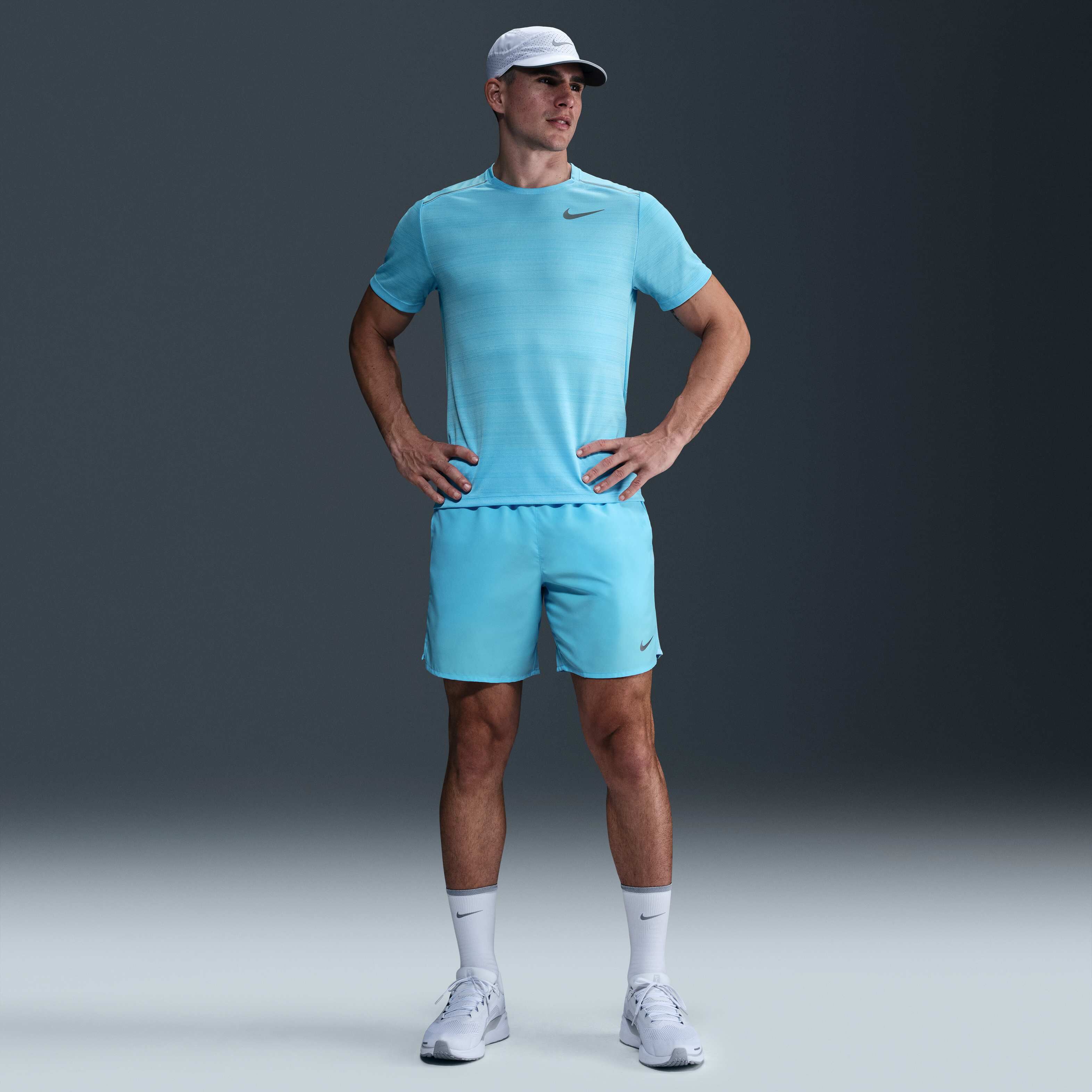 Nike Miler image number 3