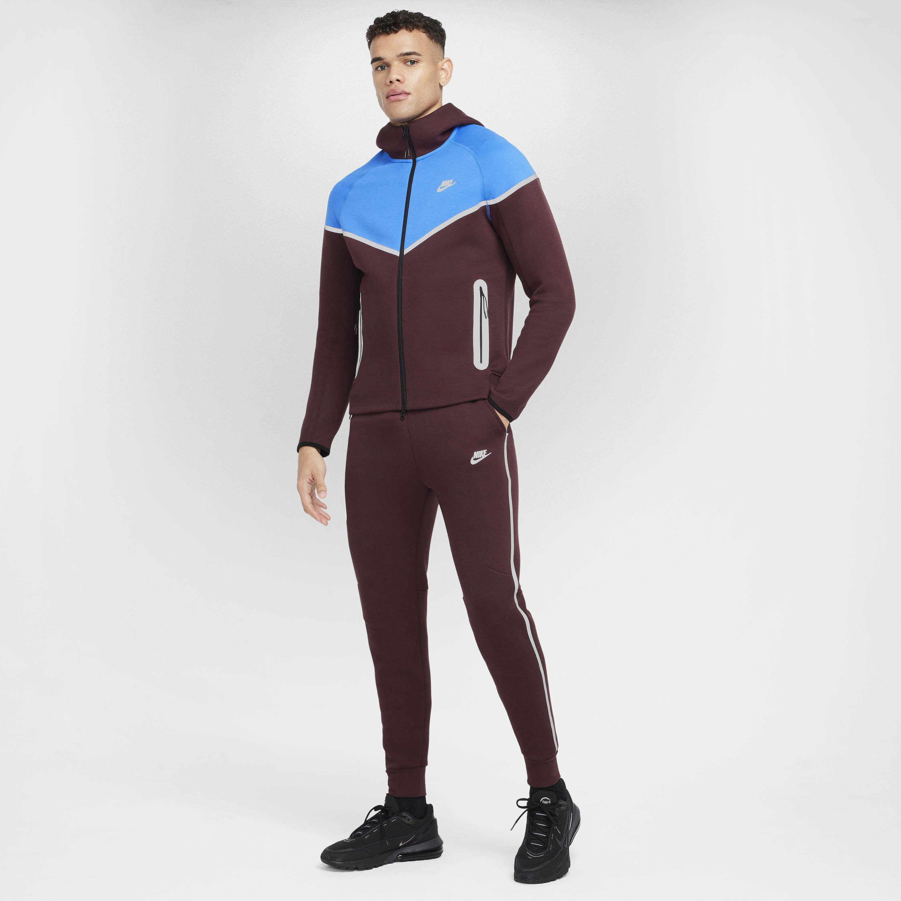 Nike Tech image number 8
