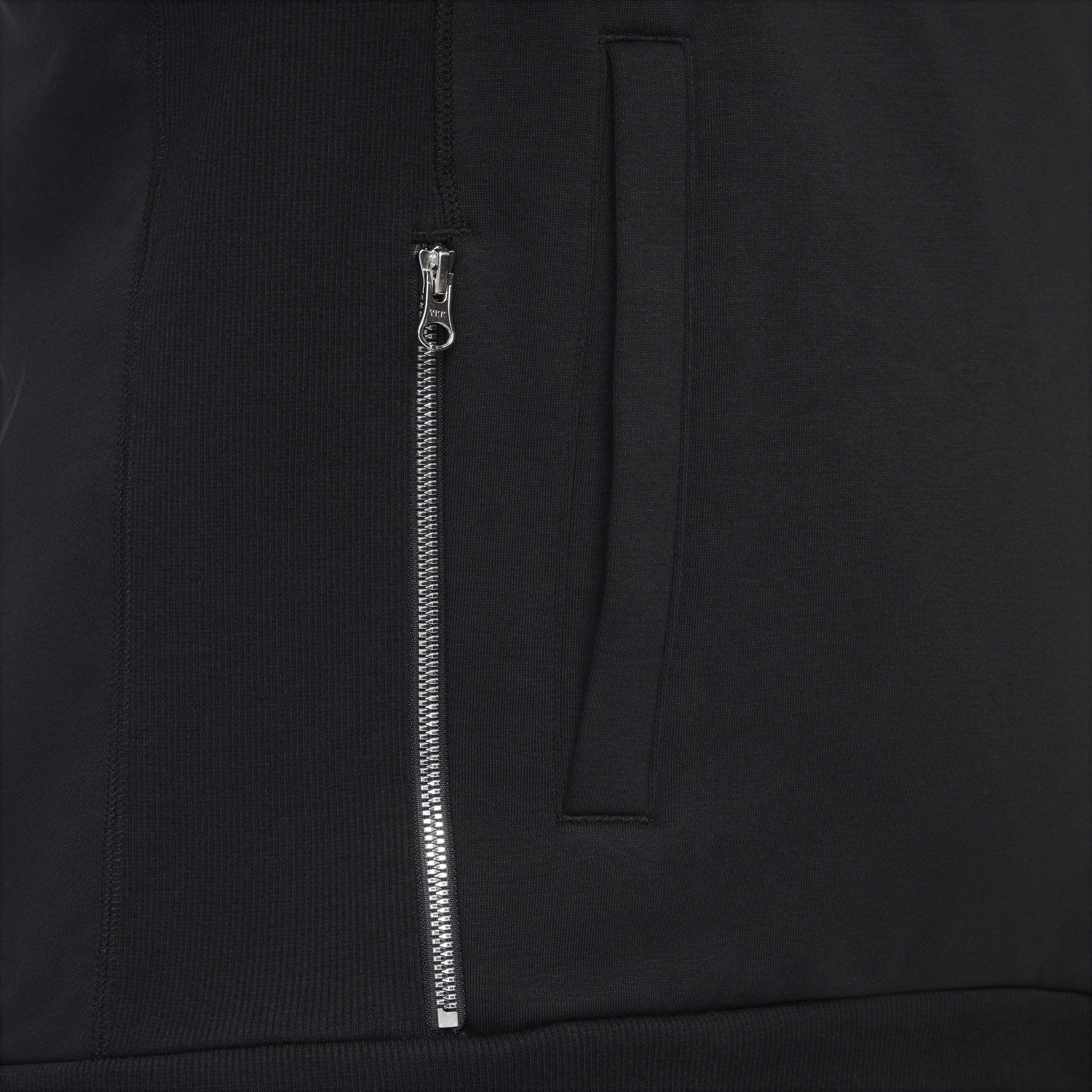 ليبرون image number 16