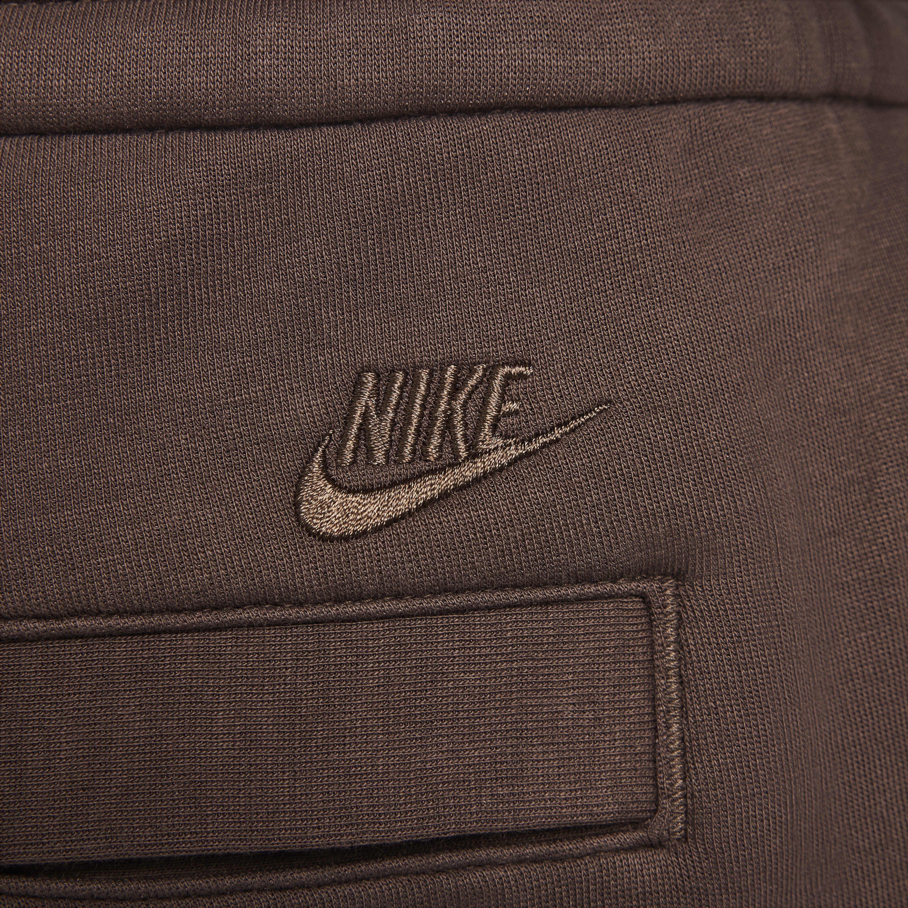 Nike Tech image number 4