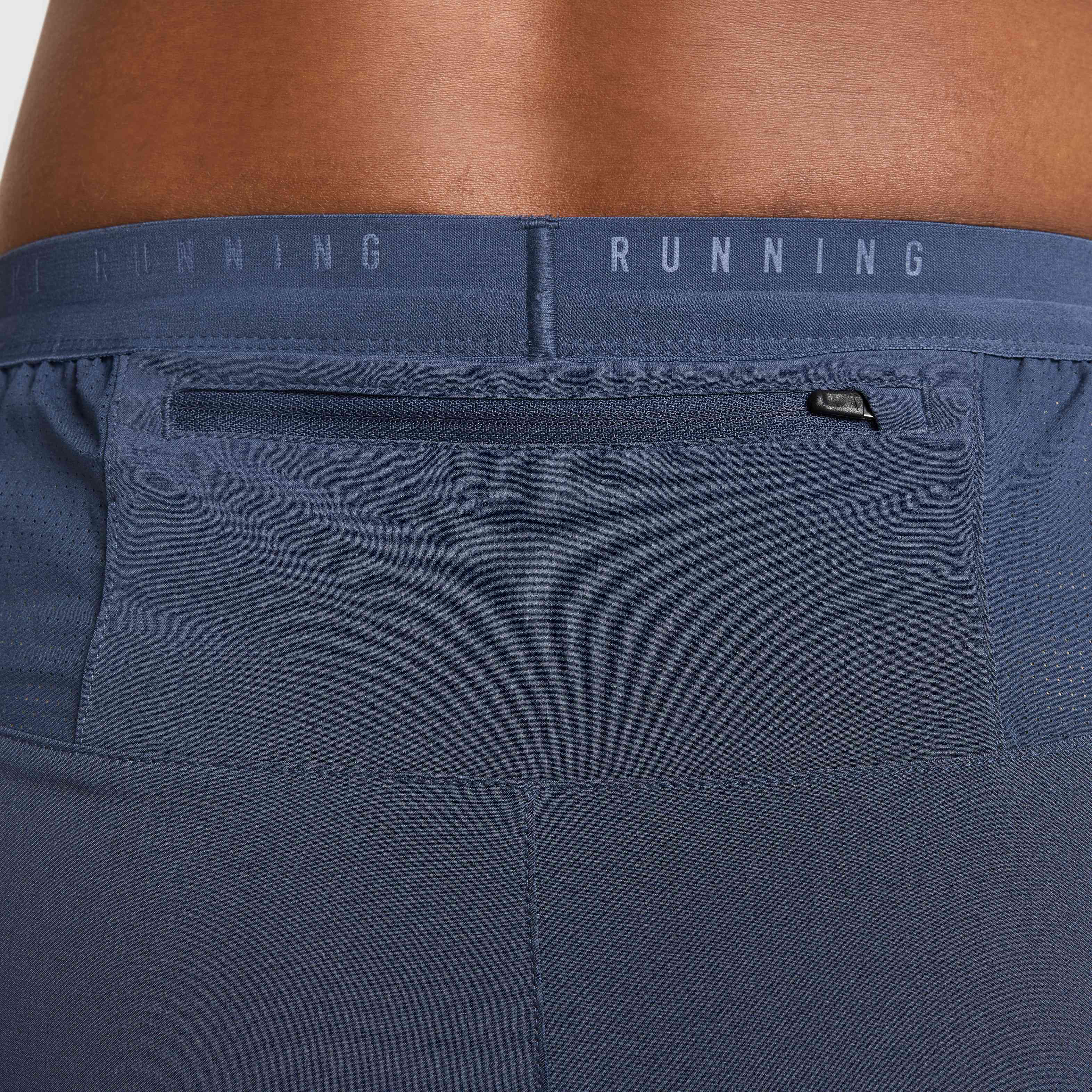 نايكي سترايد image number 3