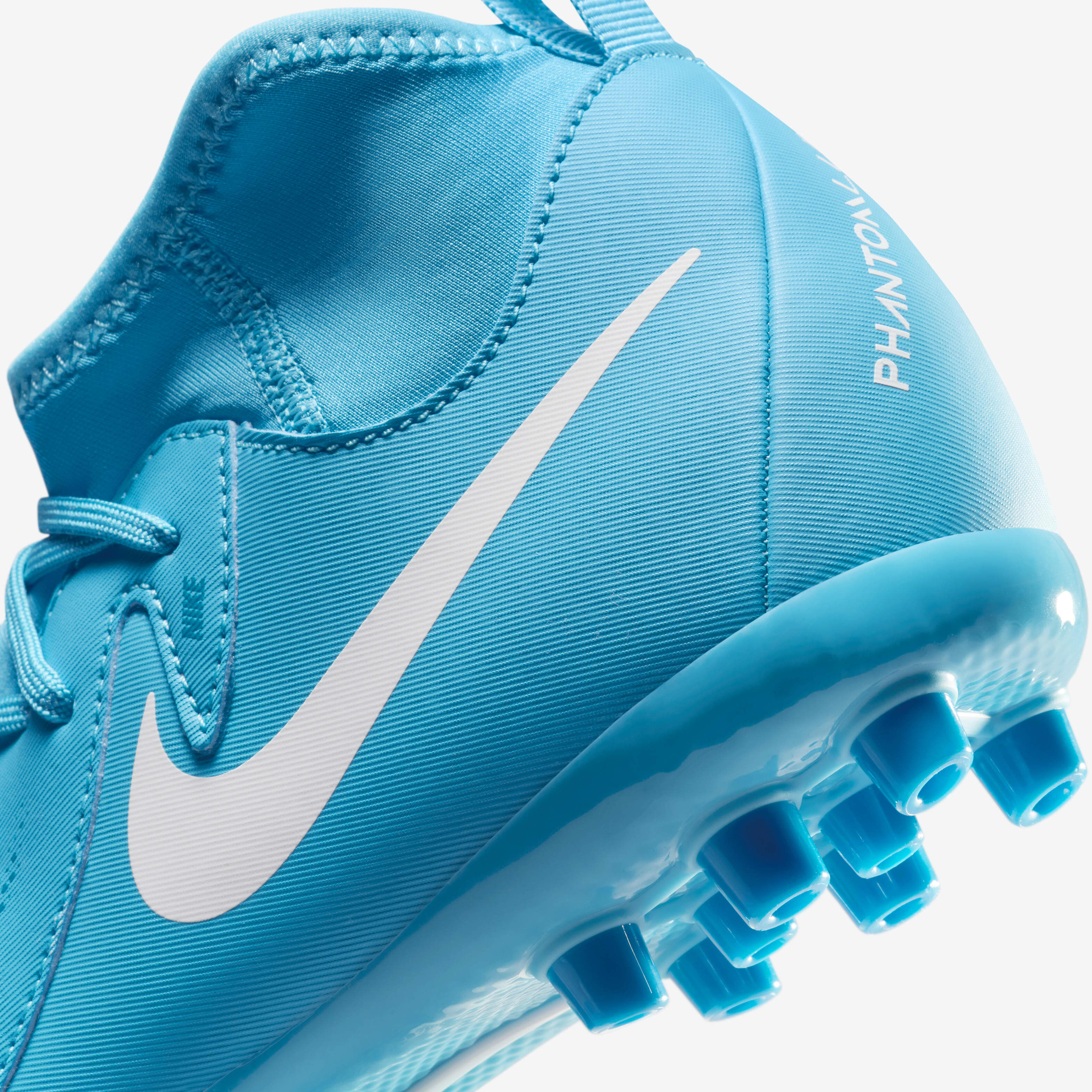 Nike Jr. Phantom Luna 2 Academy image number 8