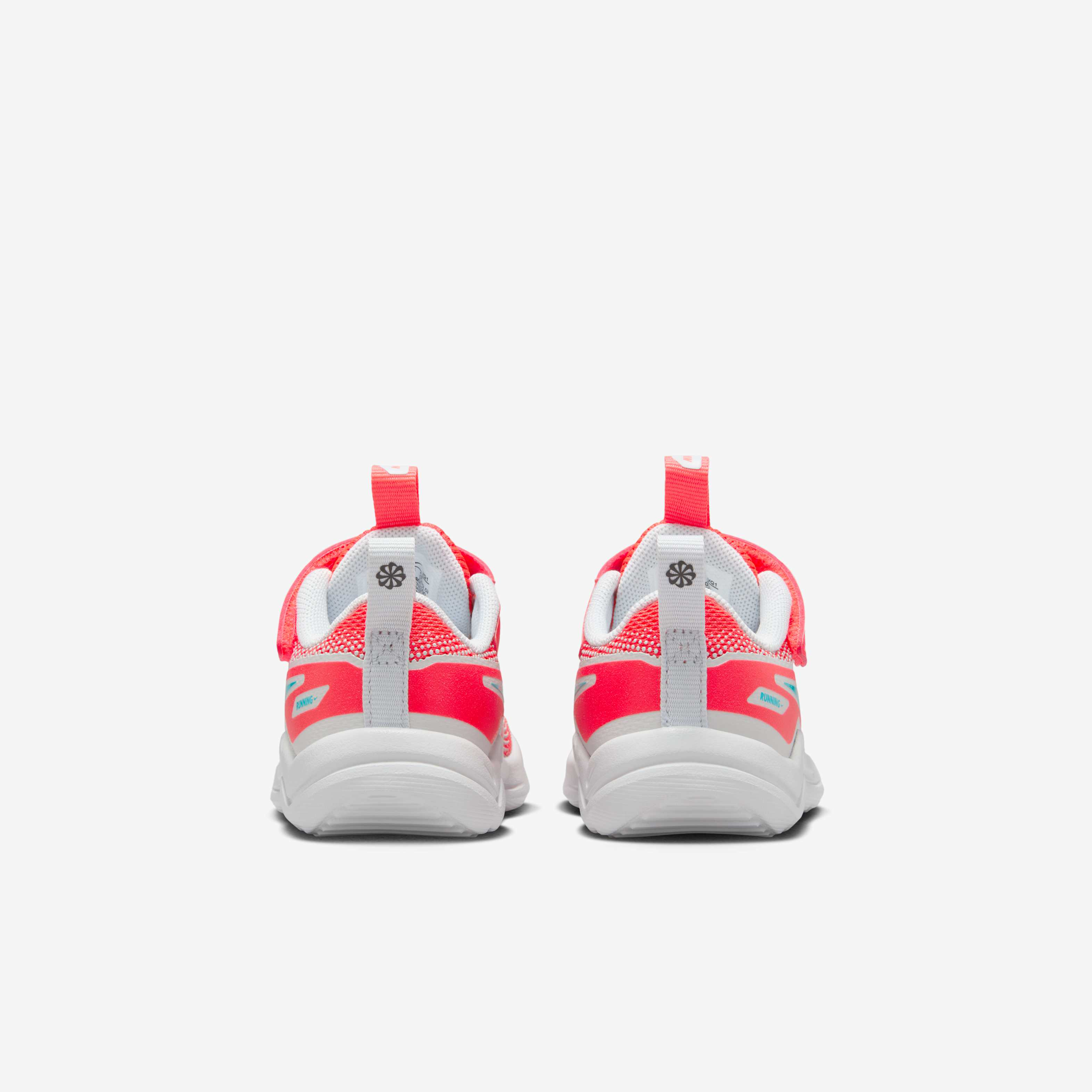 Nike Cosmic Runner image number 5