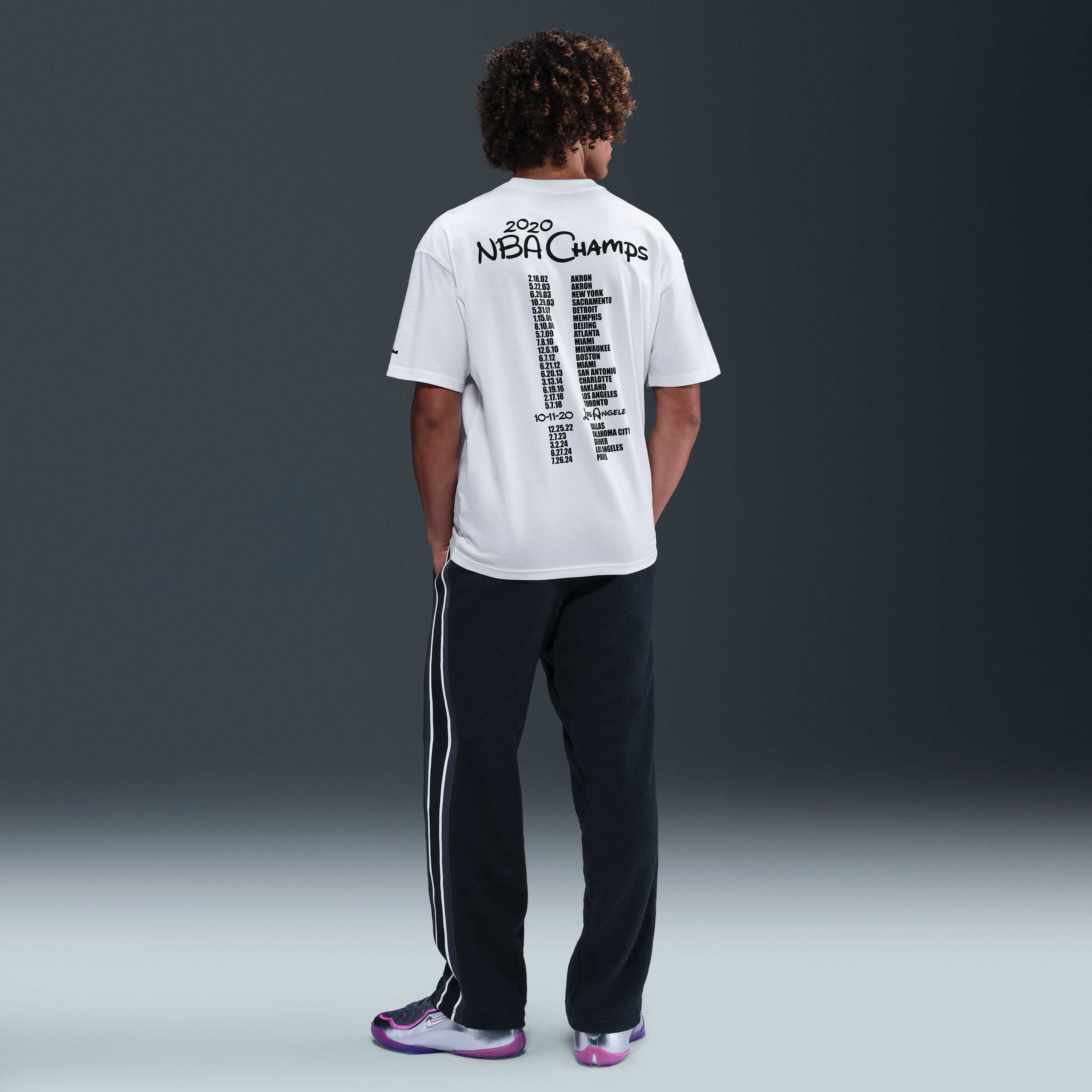 ليبرون 'بايل بوي' image number 4