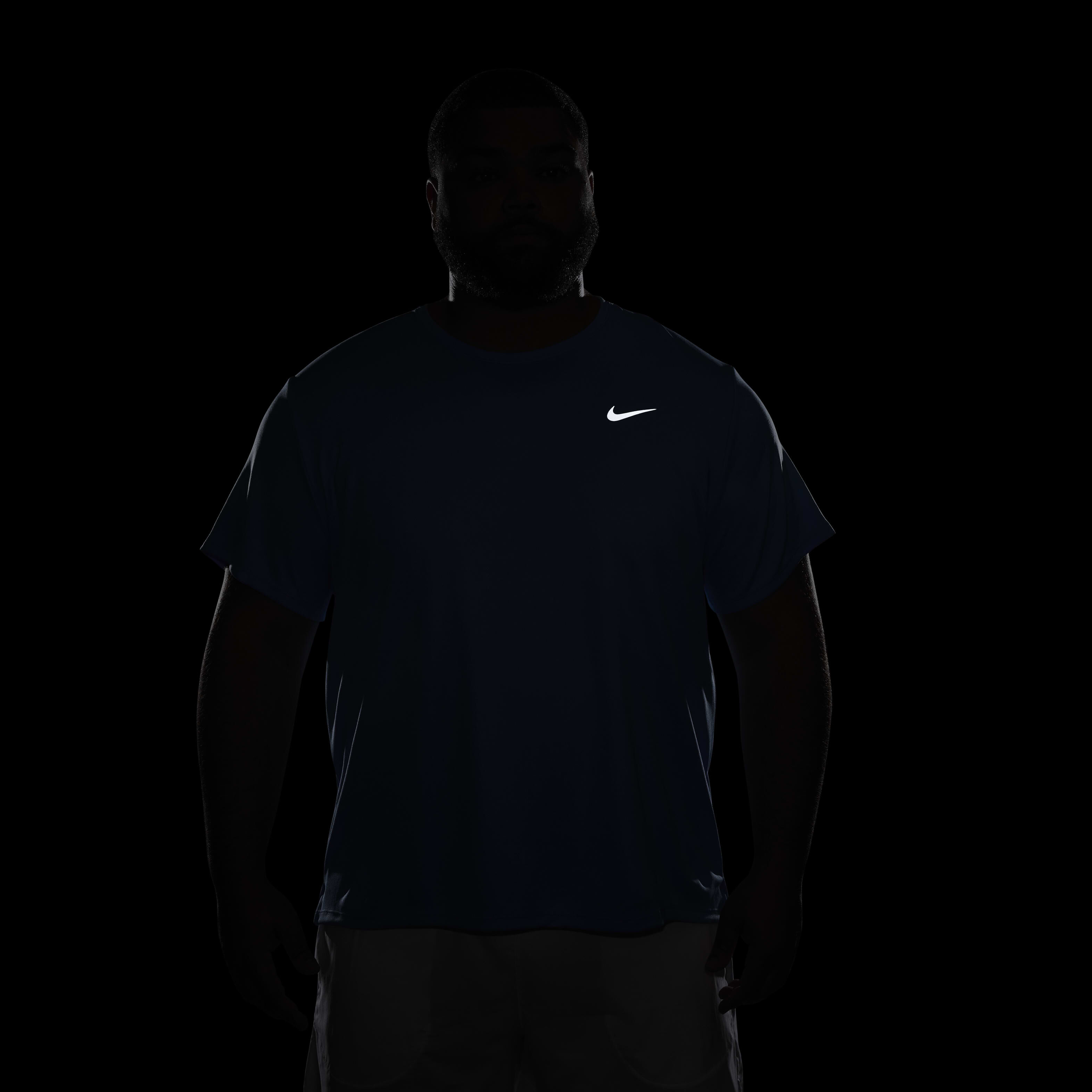 Nike Miler image number 11