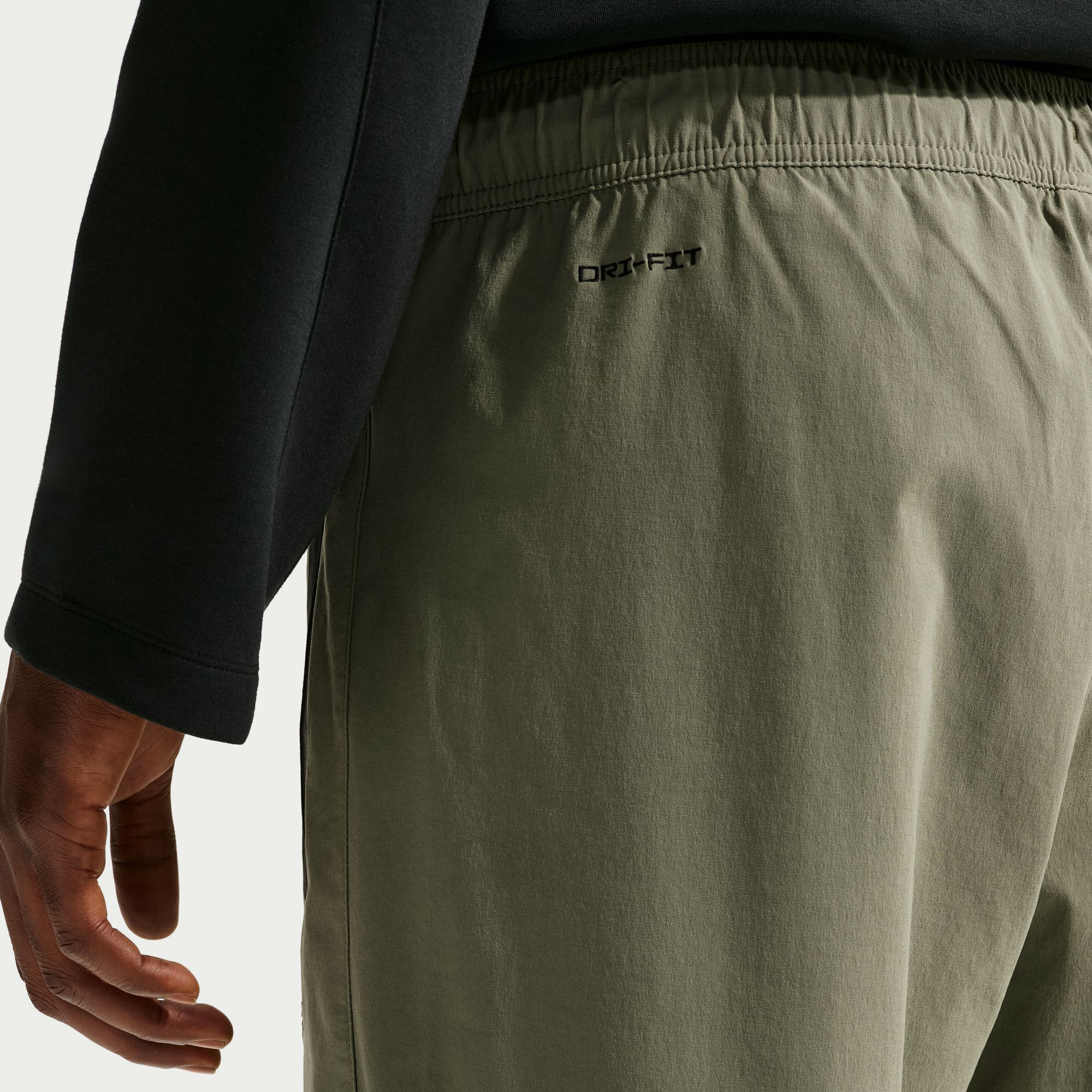 نايكي تك image number 5