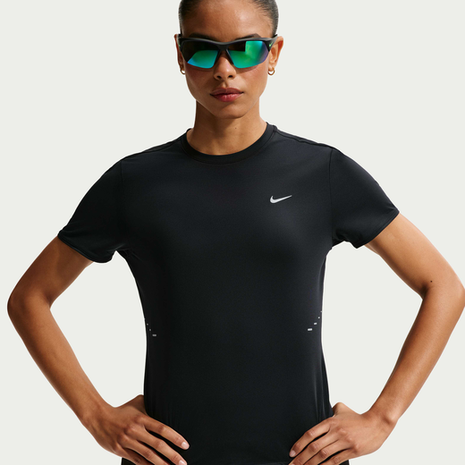 Stride and Swift-Nike, Nike Swift, Women's Dri-FIT Short-Sleeve Running Top