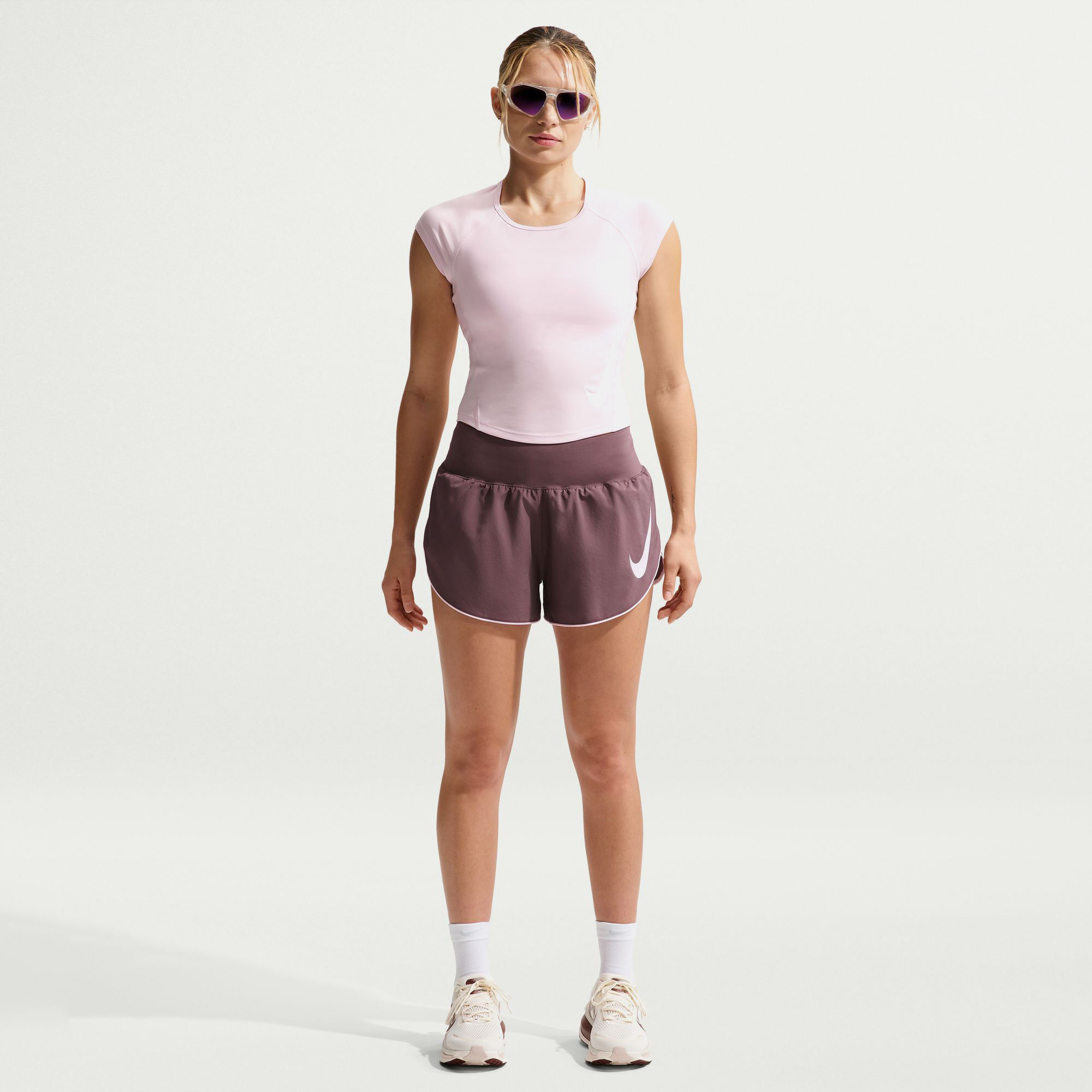 نايكي تيمبو فلو سووش image number 0