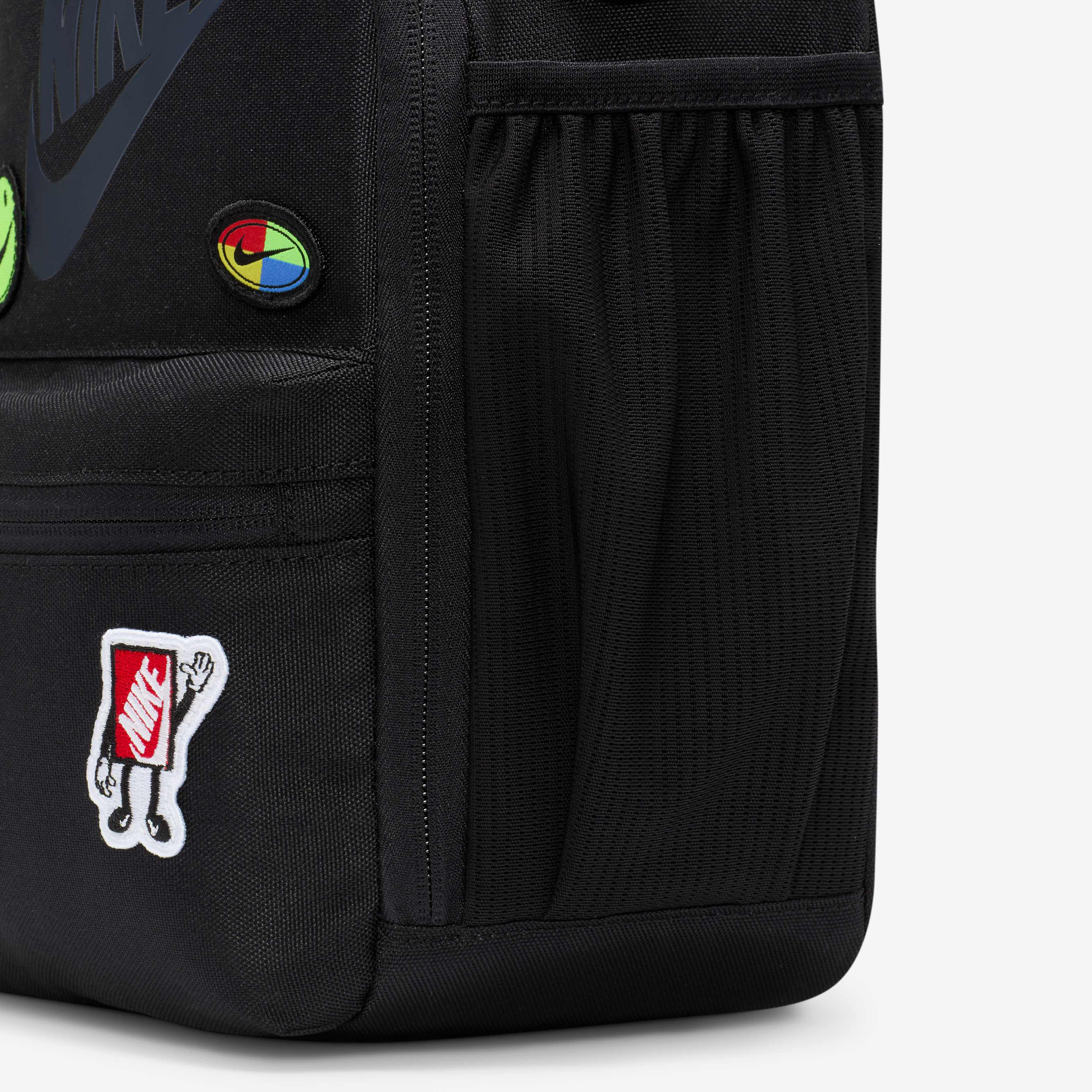 Buy Nike Patch Lunch Tote (4L) Black Nike Qatar