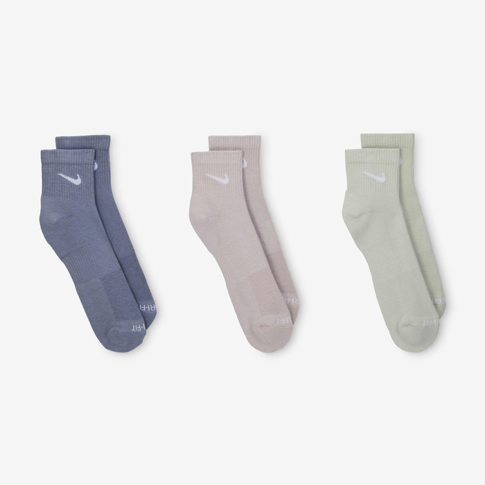 Nike Everyday Plus Cushioned image number 2 Nike Everyday Plus Cushioned image number 2