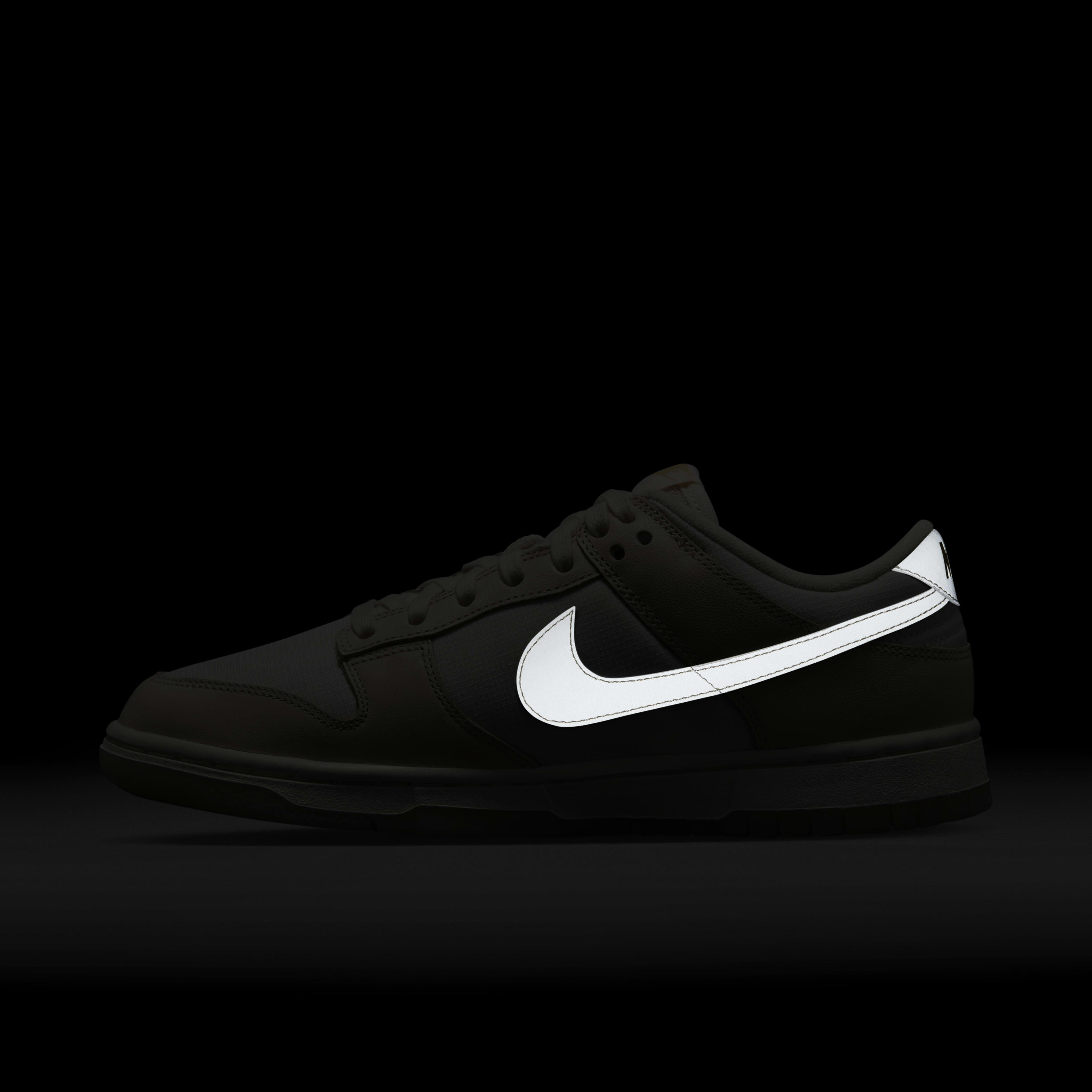 Nike Dunk Low image number 9