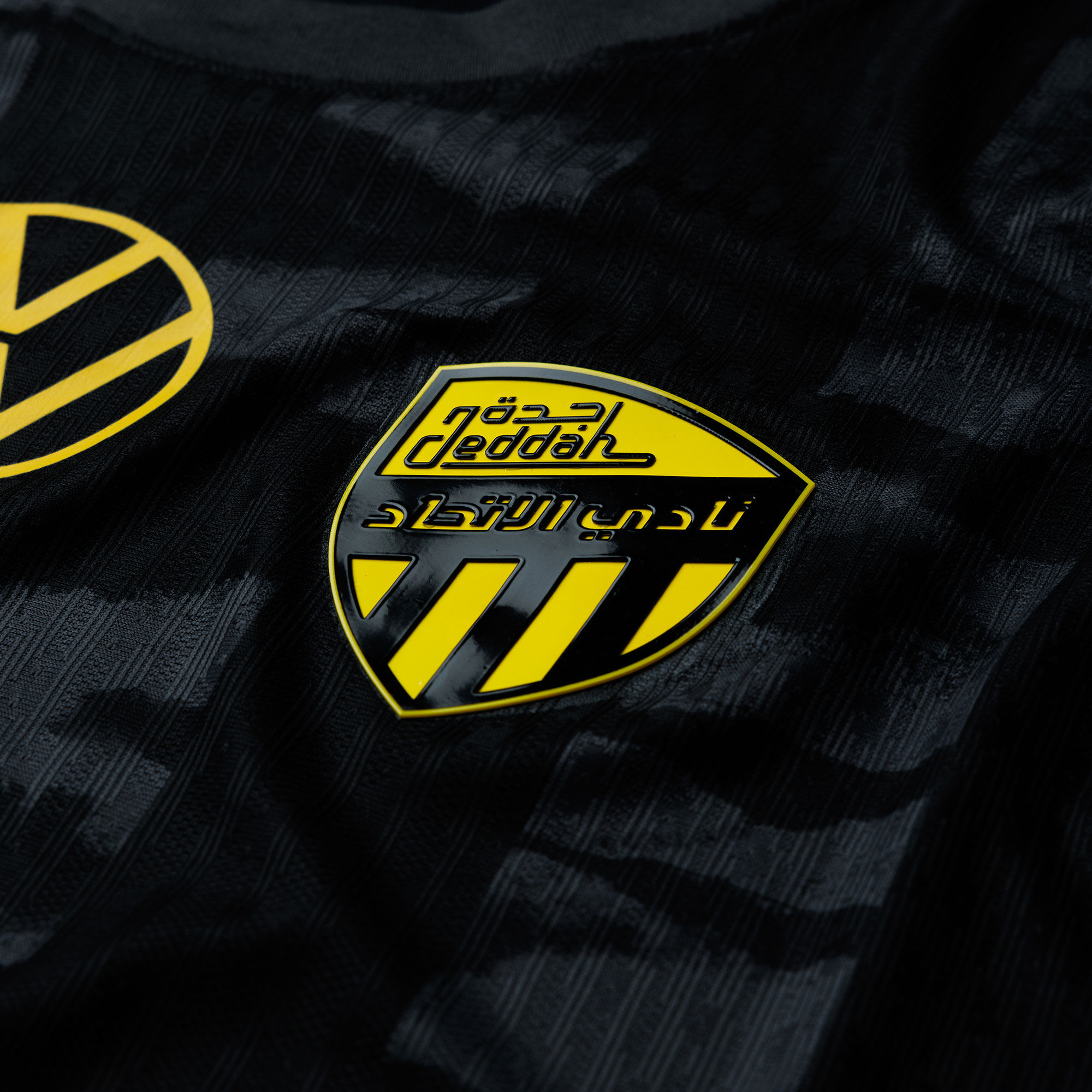 Al-Ittihad F.C. 2025/26 Stadium Third Jersey image number 5
