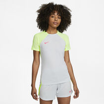 Nike Dri-FIT Strike