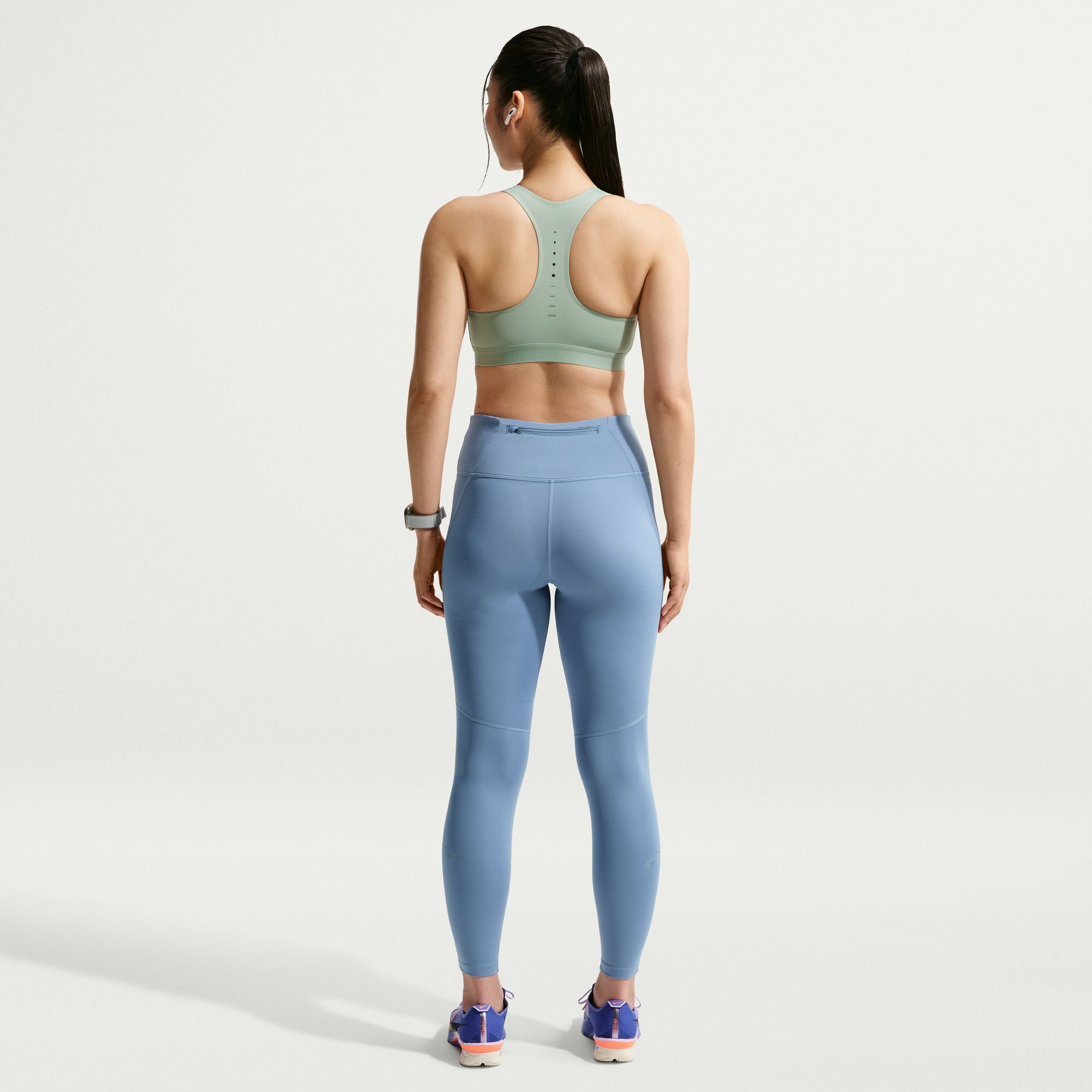 Nike Tempo image number 1