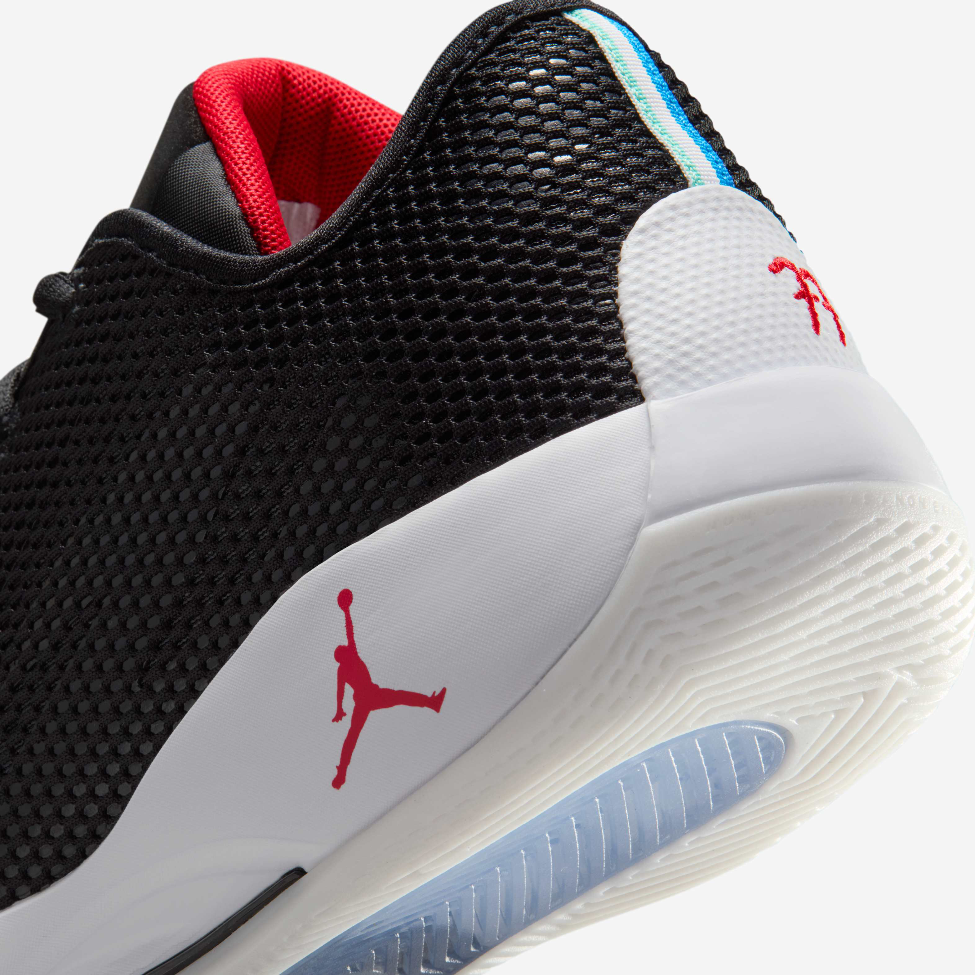 Luka 77 image number 7