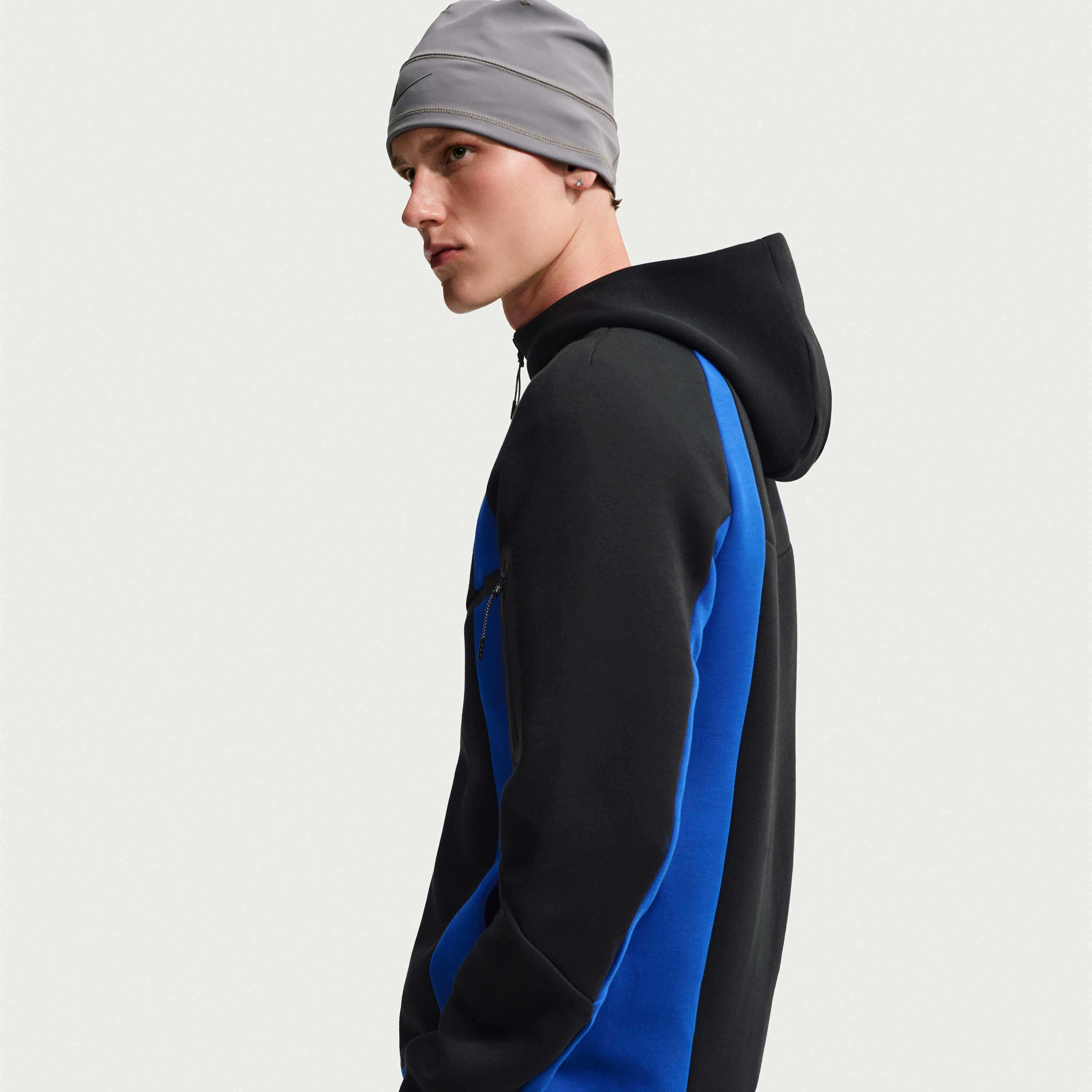 Nike Tech image number 1