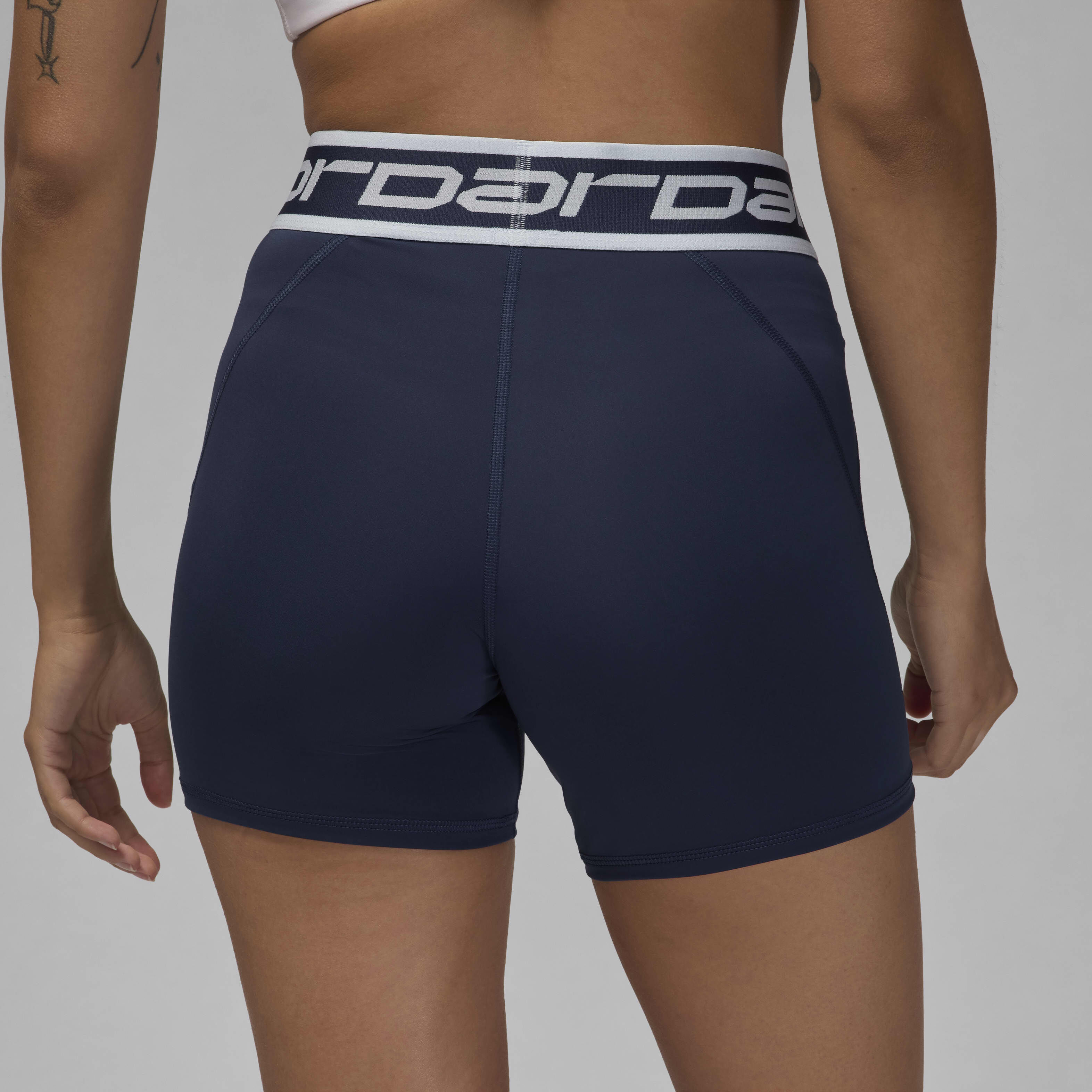 جوردن سبورت image number 2