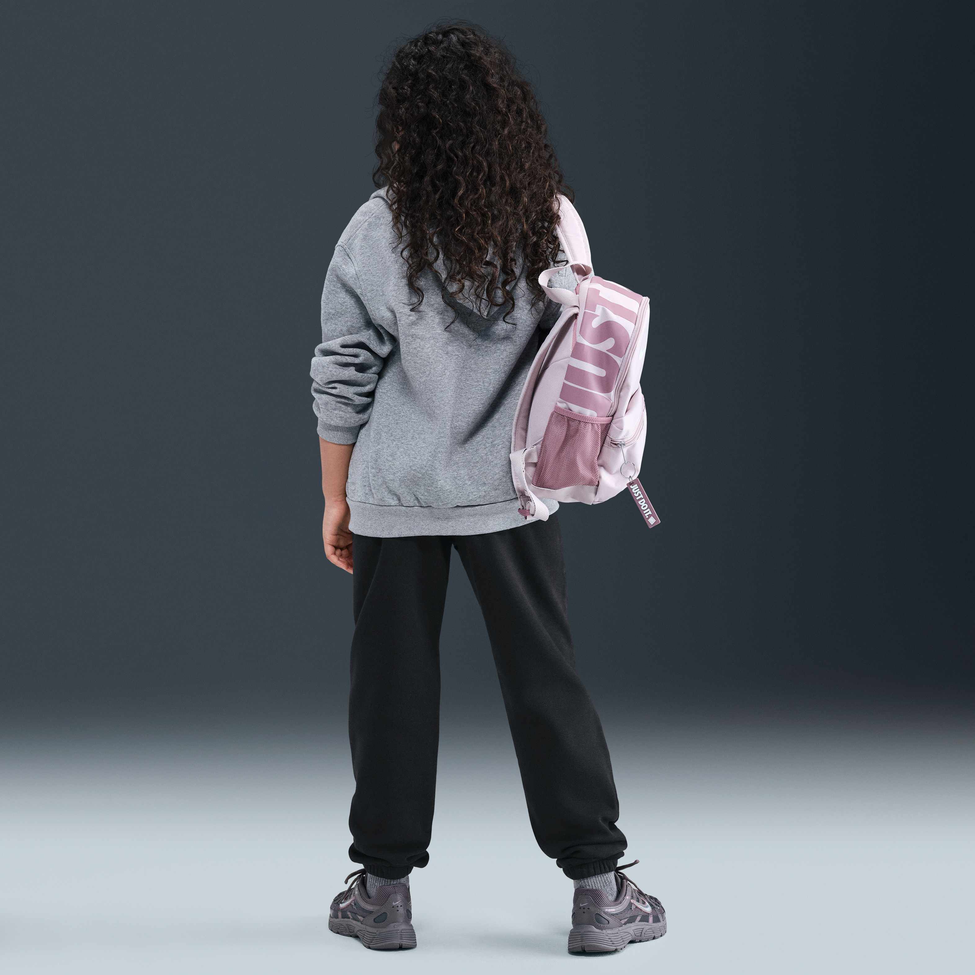 Nike Sportswear image number 3