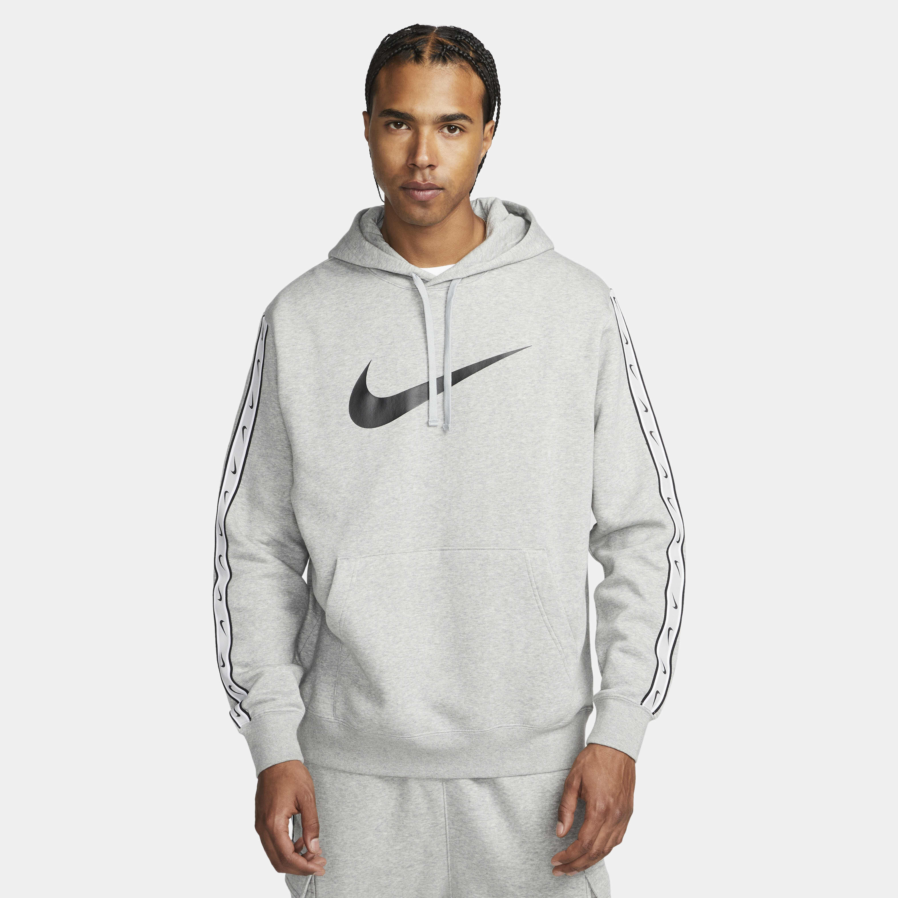 nike repeat fleece pullover