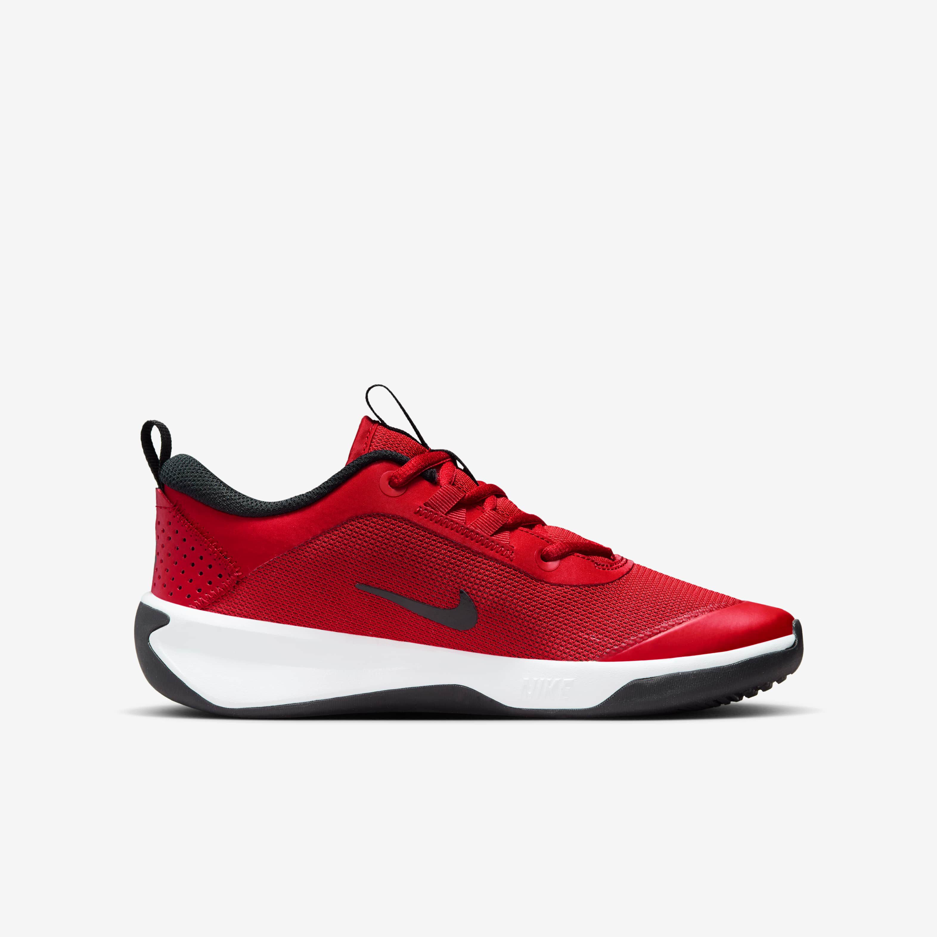 Nike Omni Multi-Court image number 2