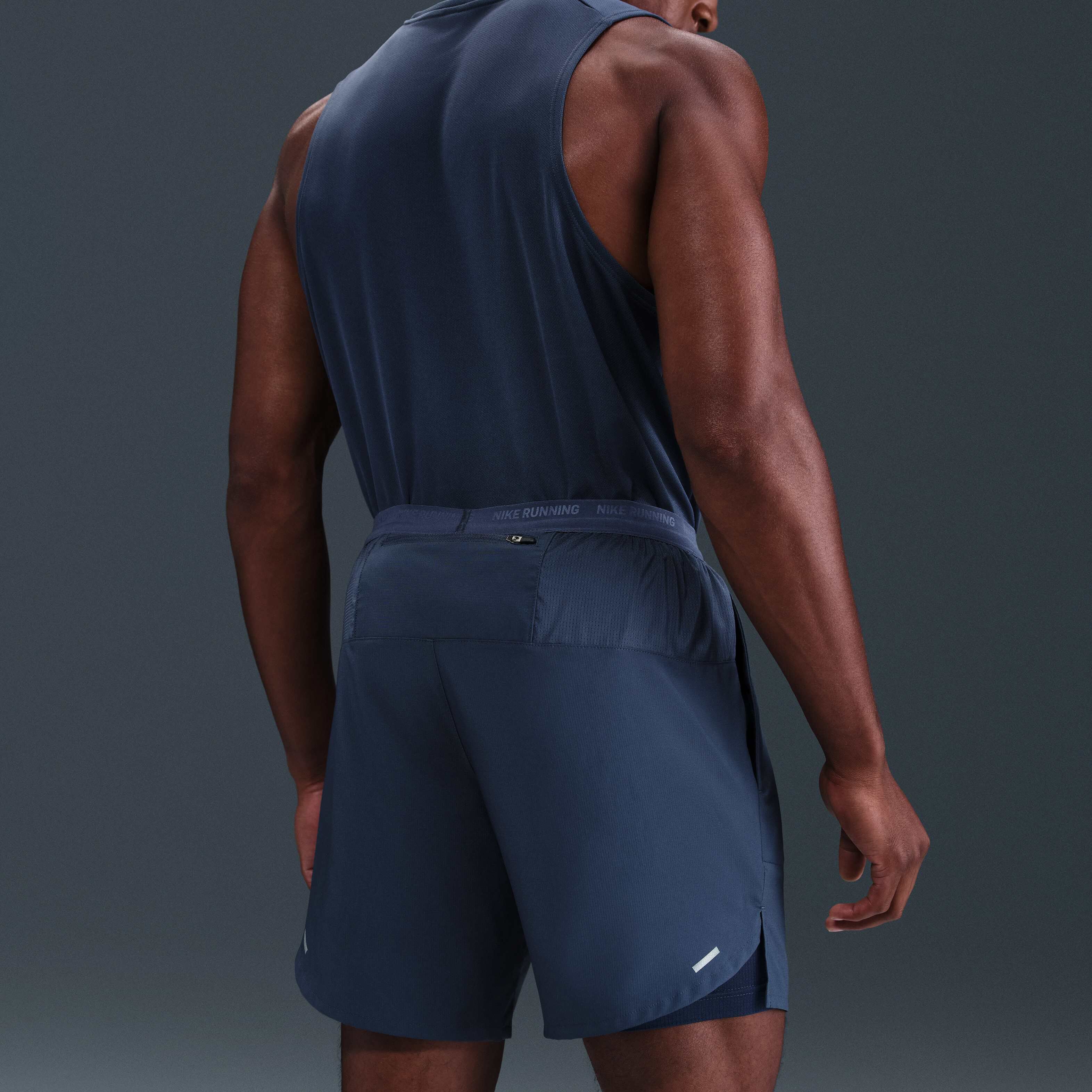 Nike Stride image number 2