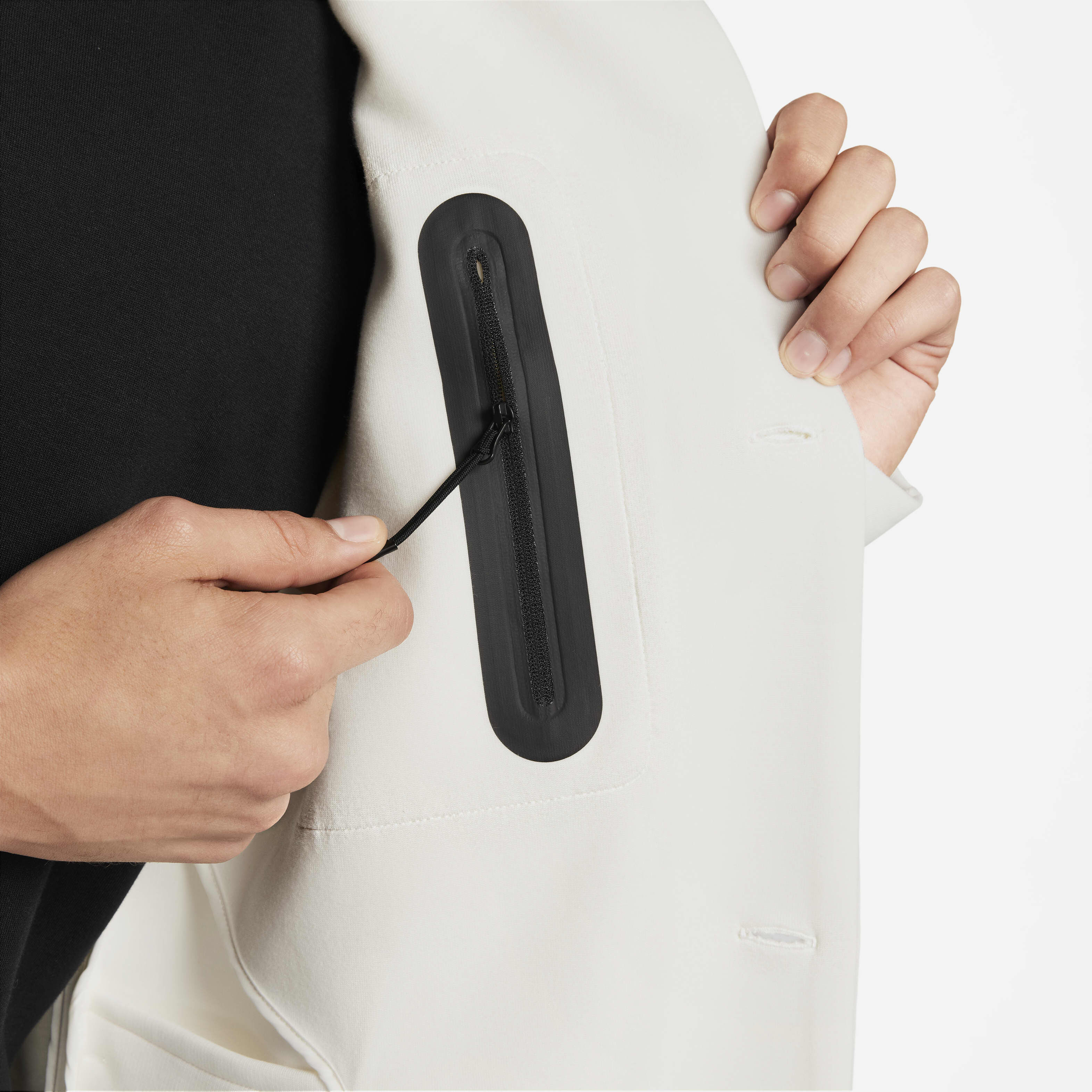 Nike Sportswear Tech Fleece Re-Imagined image number 8