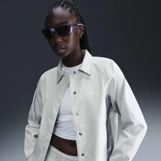 نايكي سبورتسوير