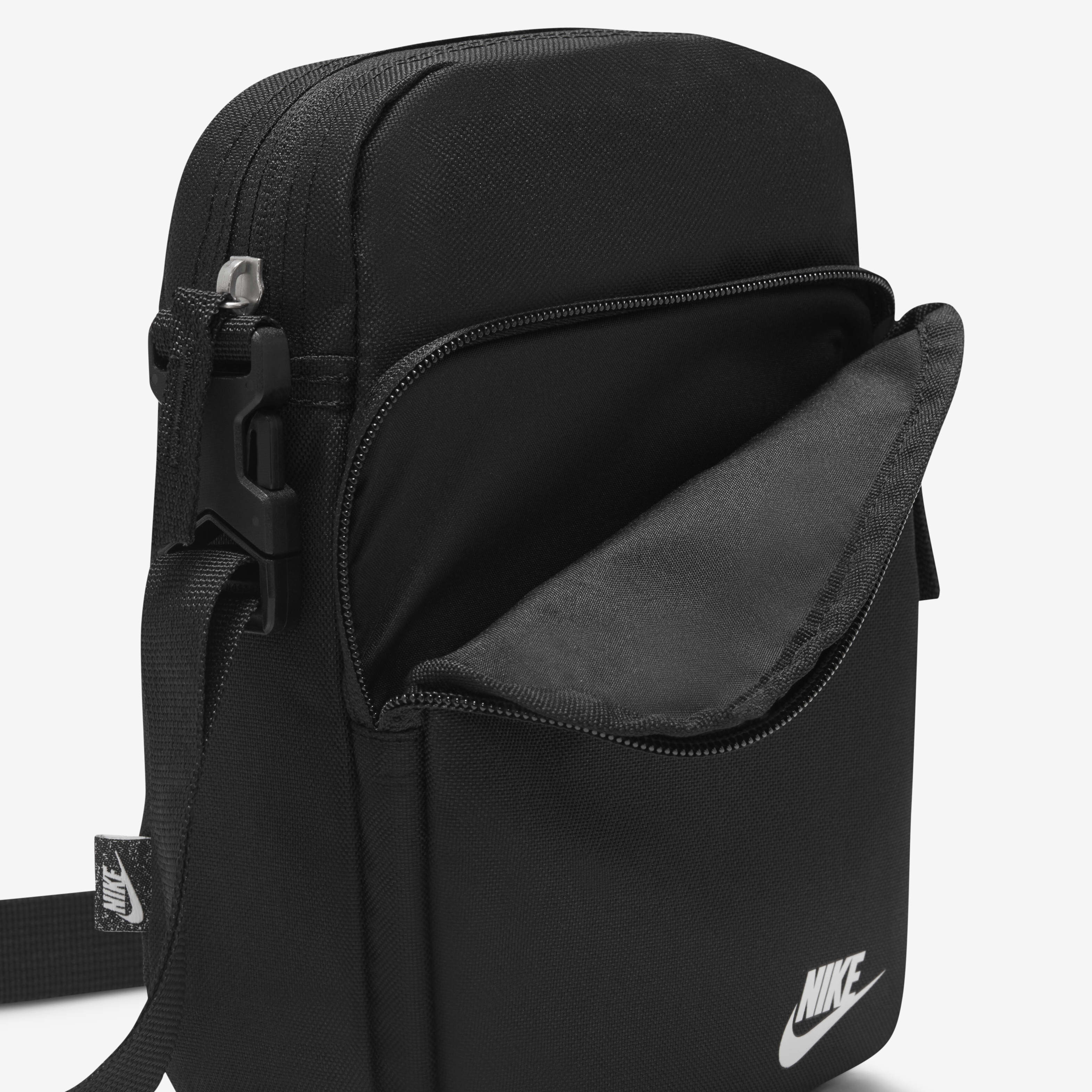 Buy Nike Heritage Cross Body Bag 4L Nike Qatar Official