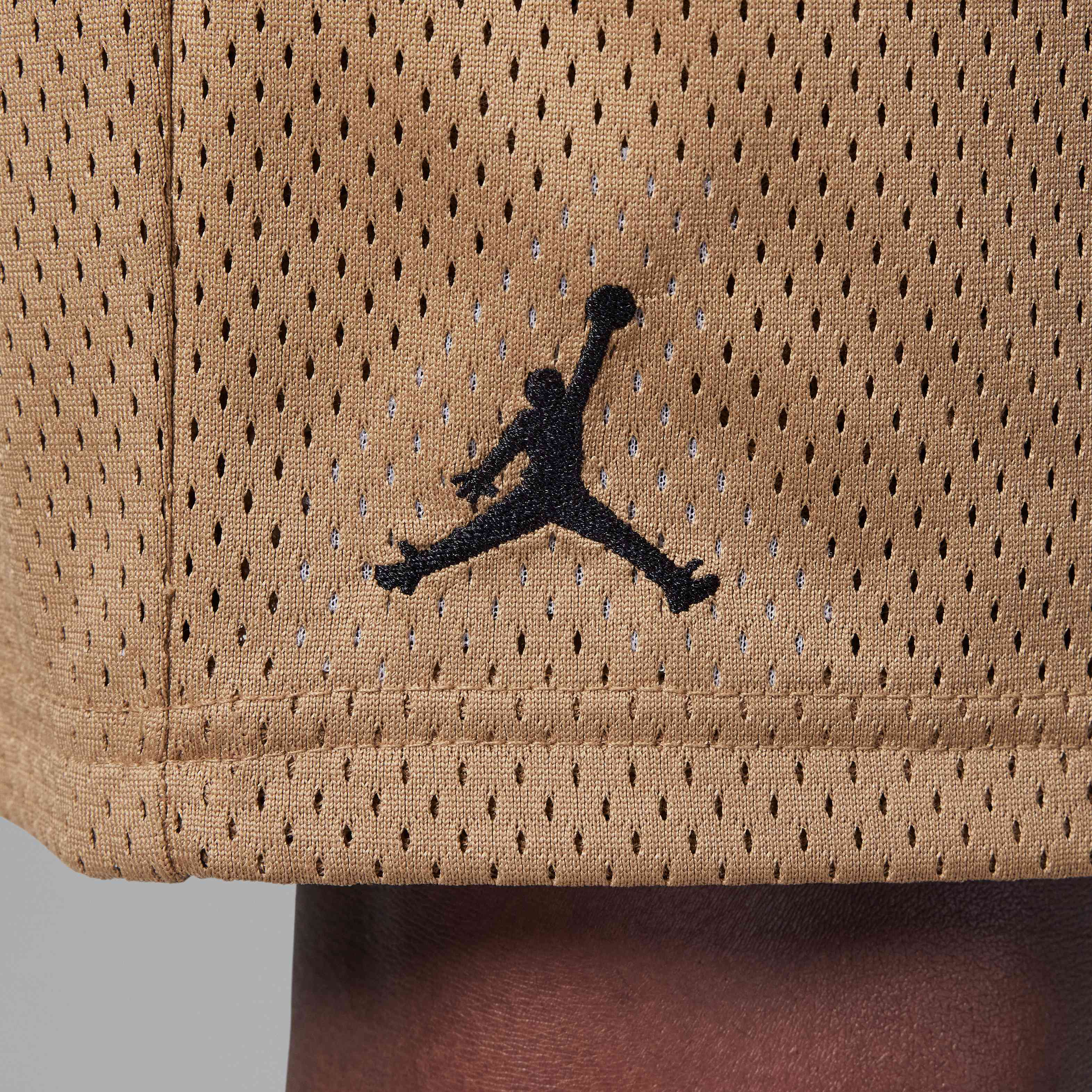 جوردن ام في بي image number 6