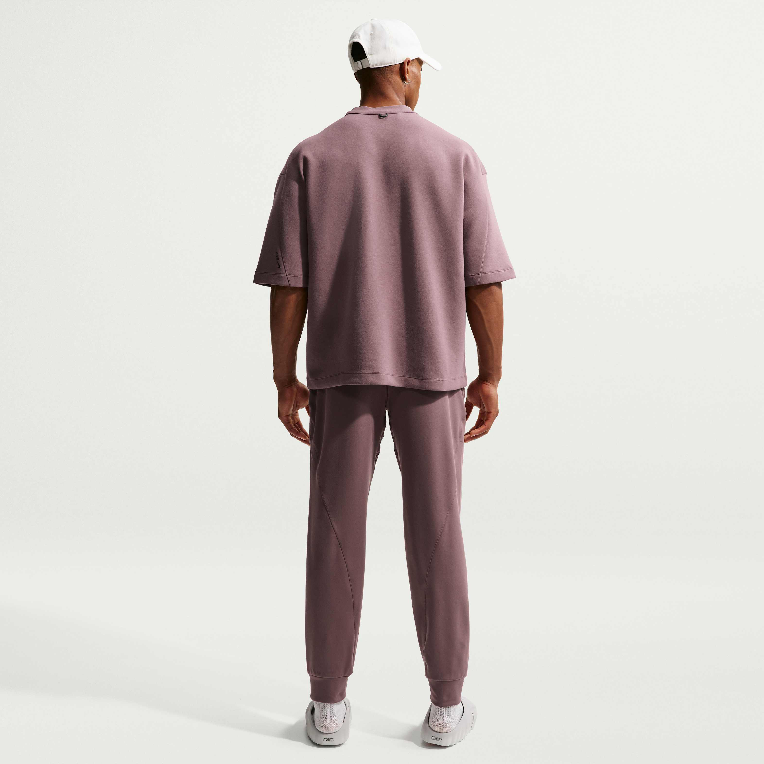 Nike 24.7 ImpossiblySoft image number 4