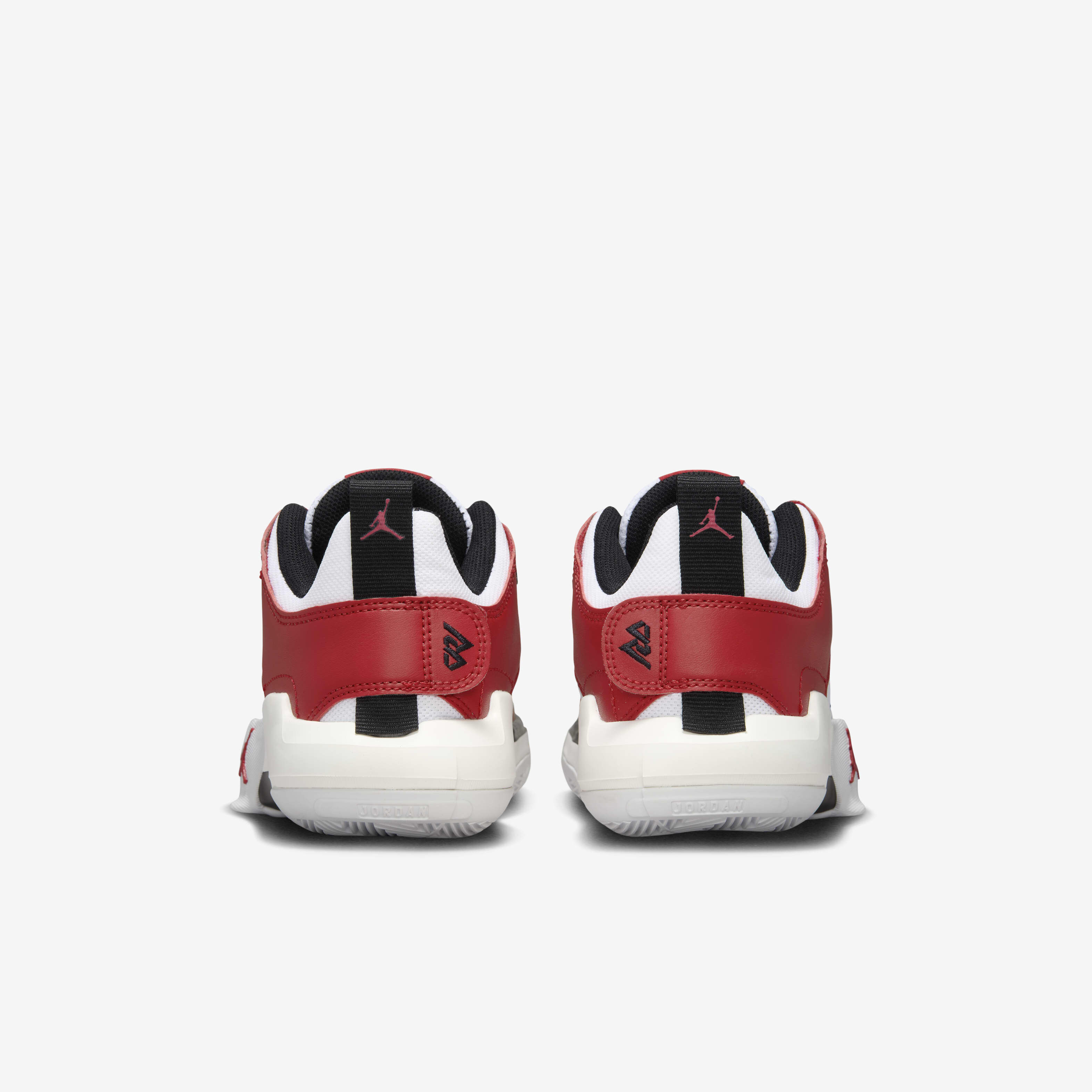 Boys' big kids' jordan jumpman 2020 basketball shoes clearance
