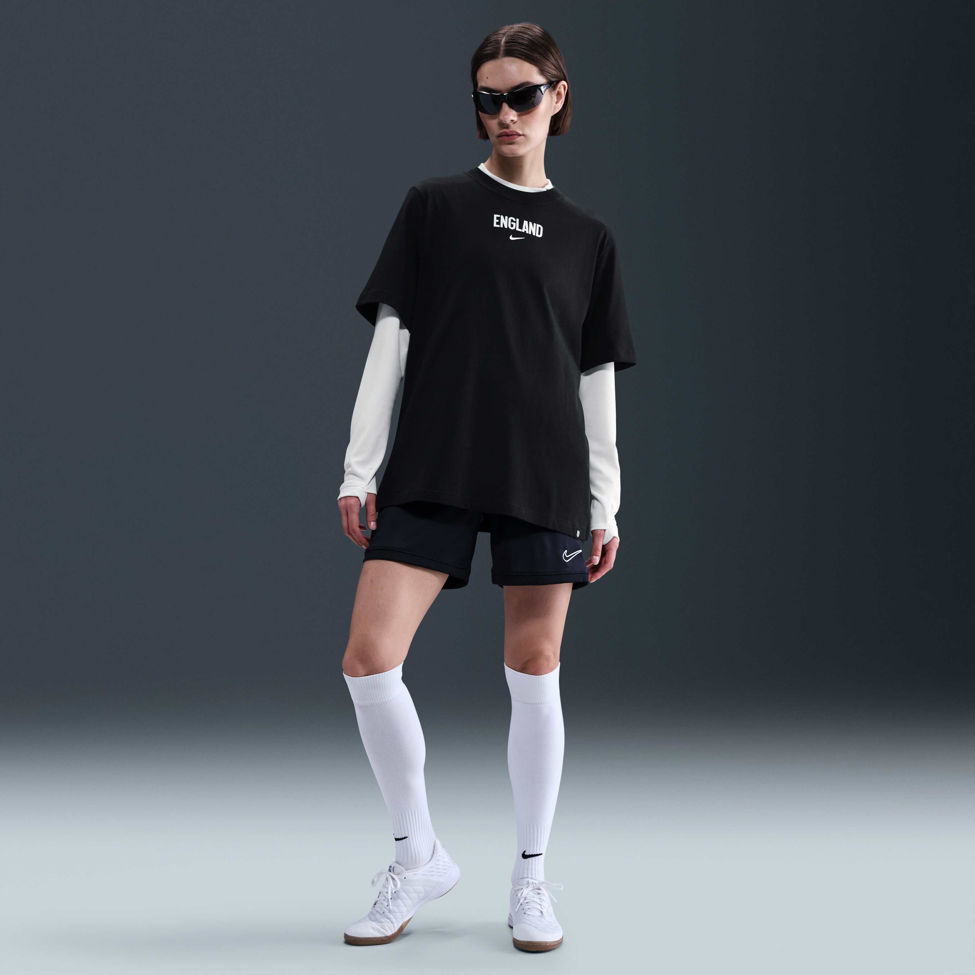 England Supporter image number 3