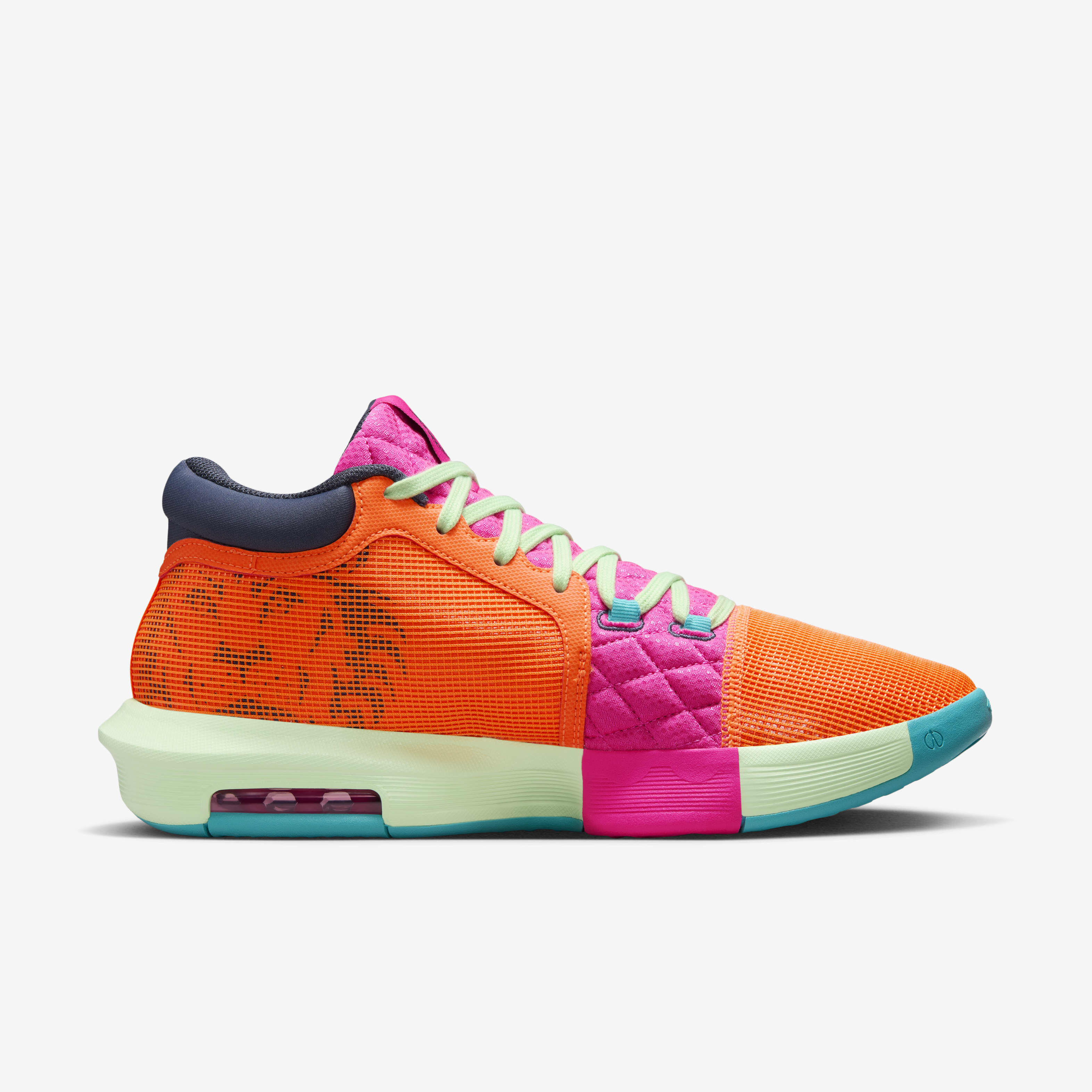 LeBron Witness 8 image number 2