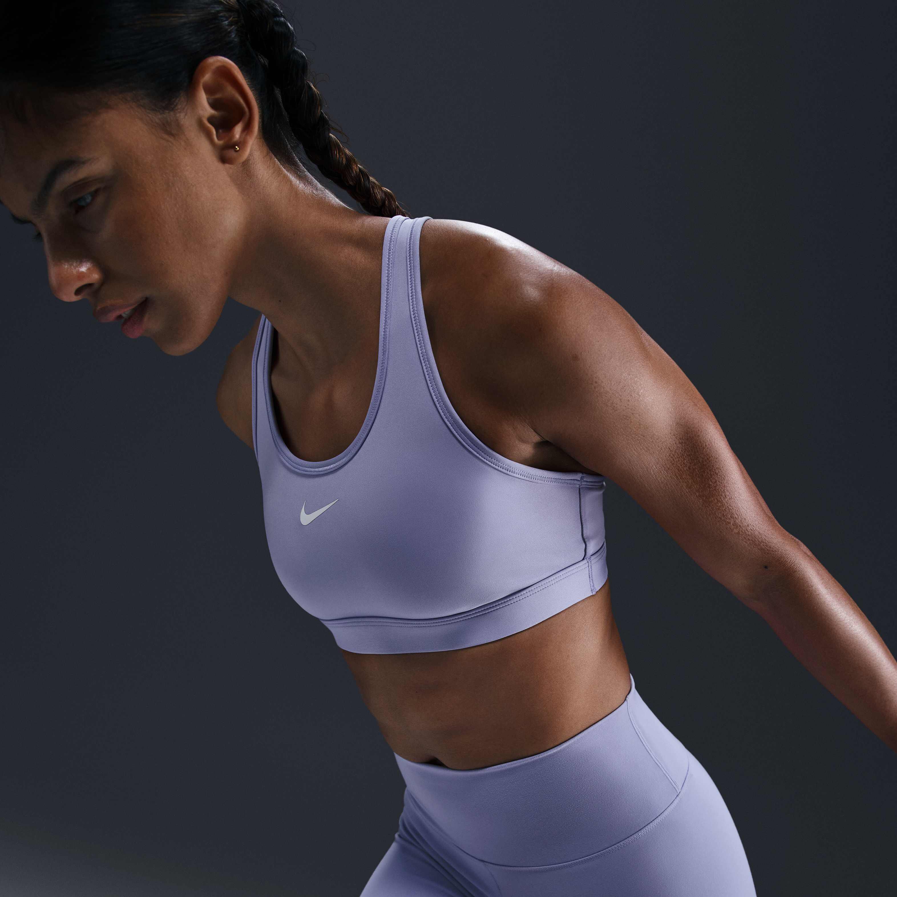 Nike Swoosh Medium-Support image number 2