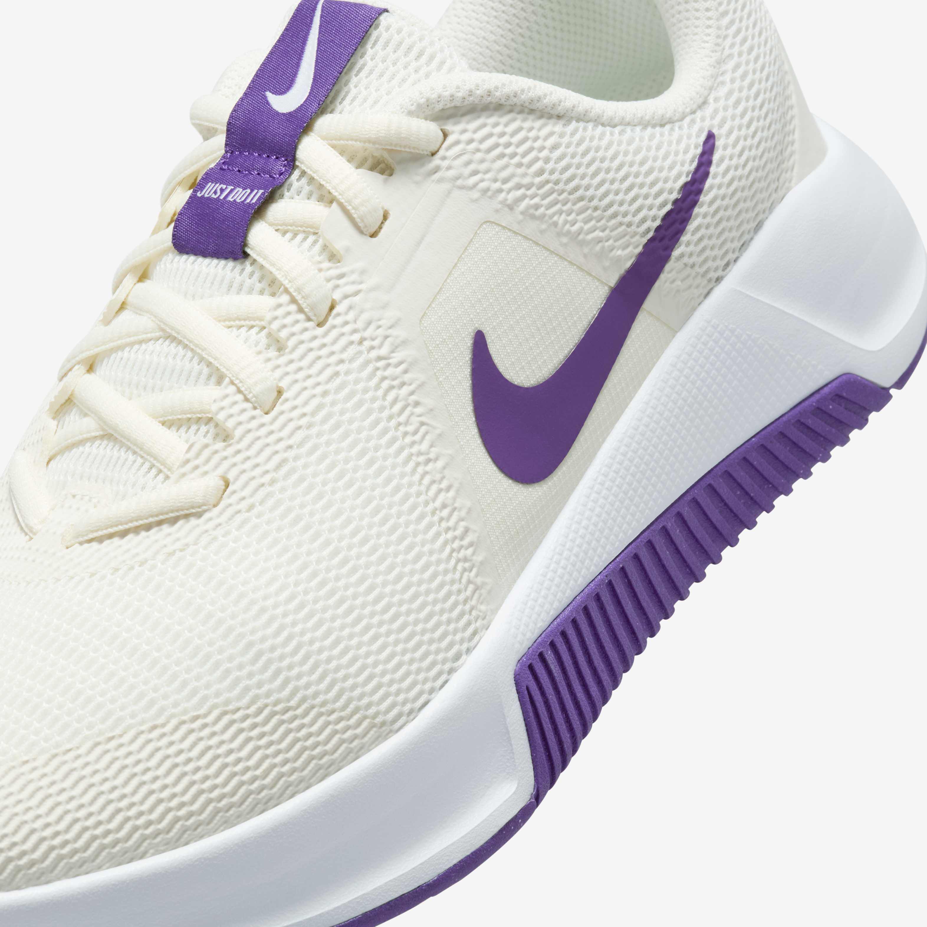 نايكي أم سي ترينر 3 image number 6