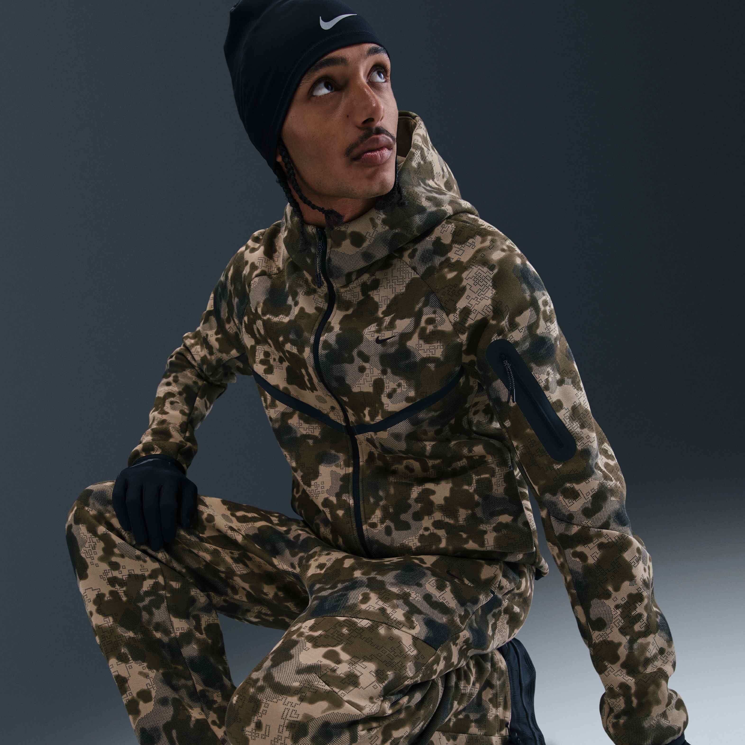 نايكي تك image number 4