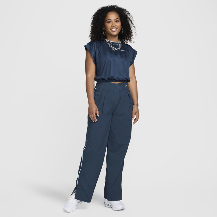 نايكي سبورتسوير كوليكشن image number 4 نايكي سبورتسوير كوليكشن image number 4