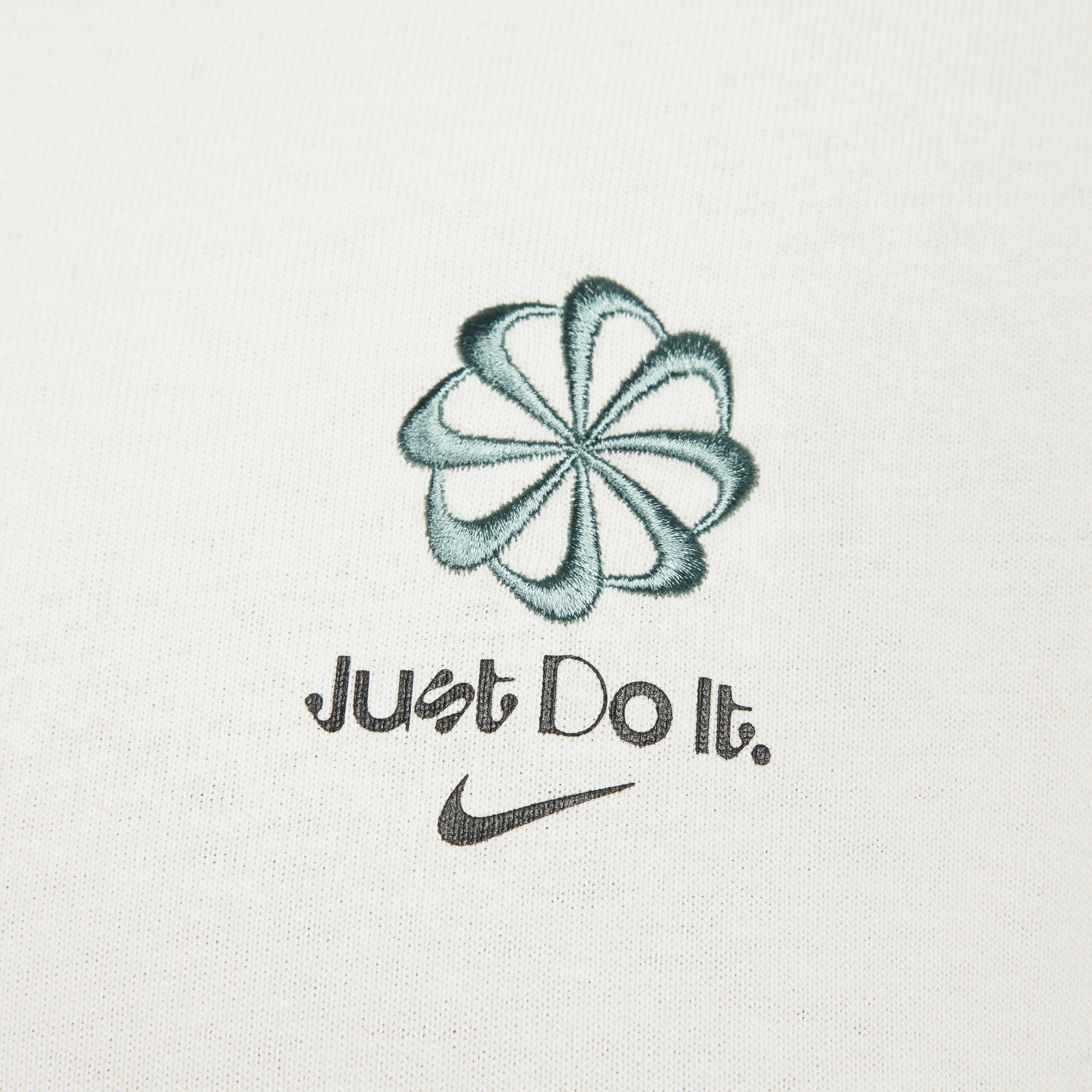 Nike Sportswear image number 9