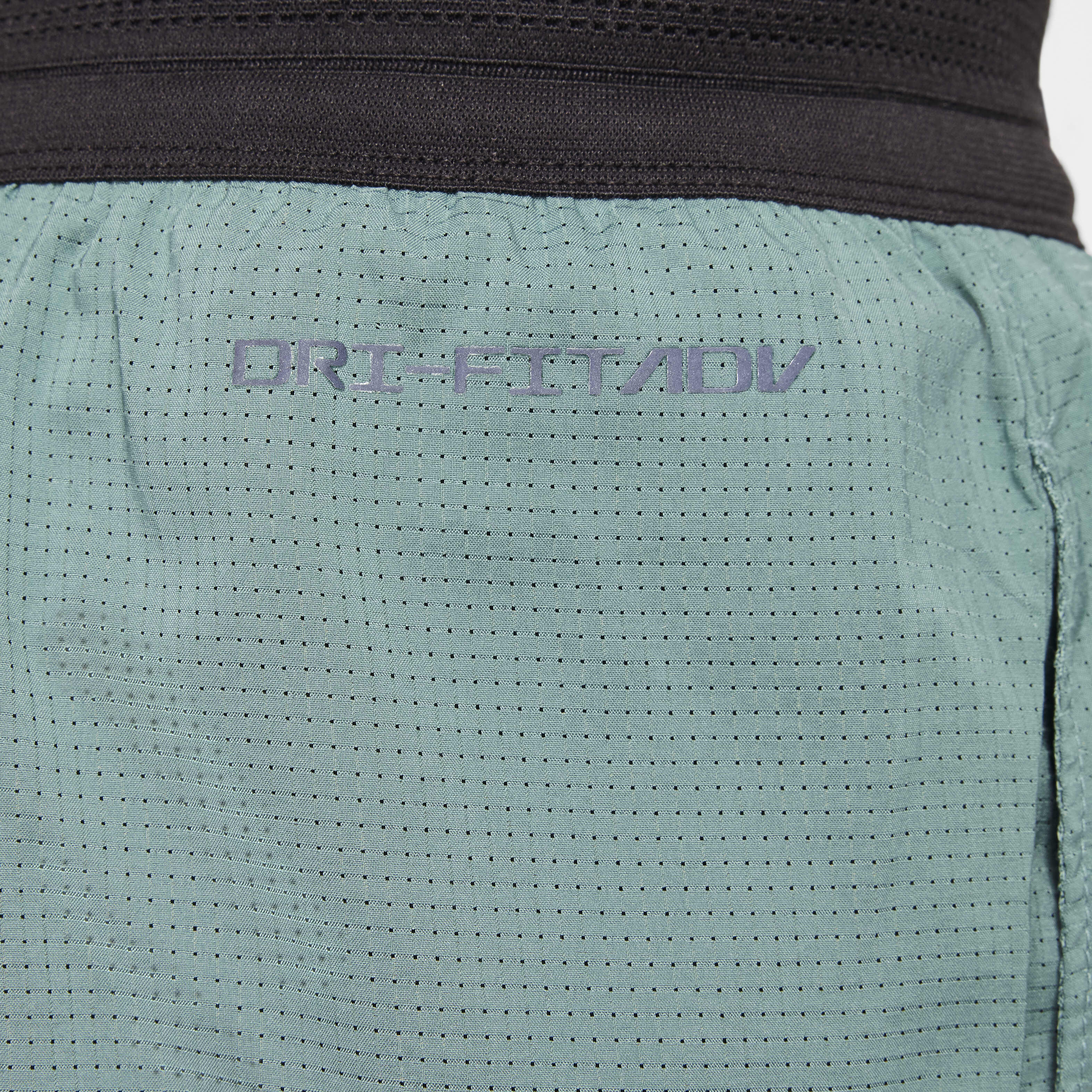 Nike Multi Tech image number 7