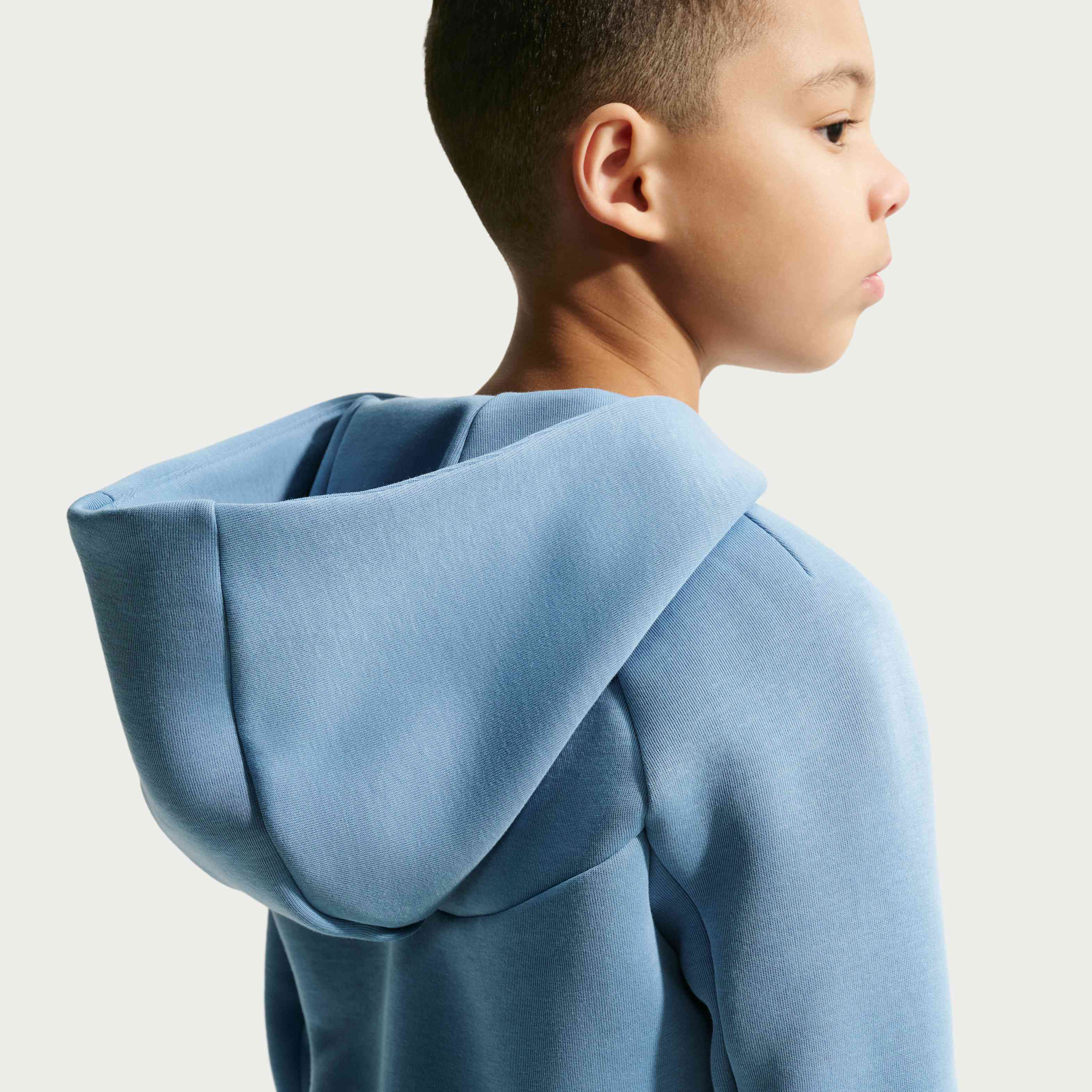 إنجلترا تك فليس image number 1