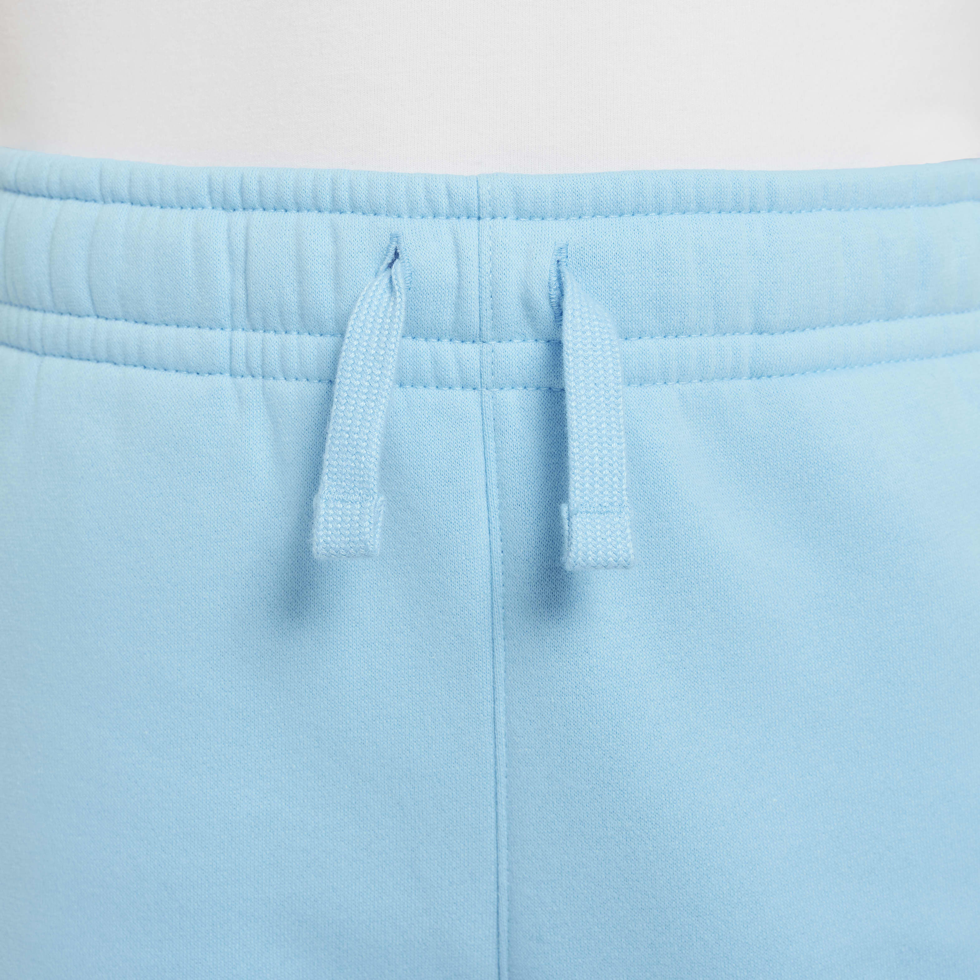 Nike Sportswear image number 2