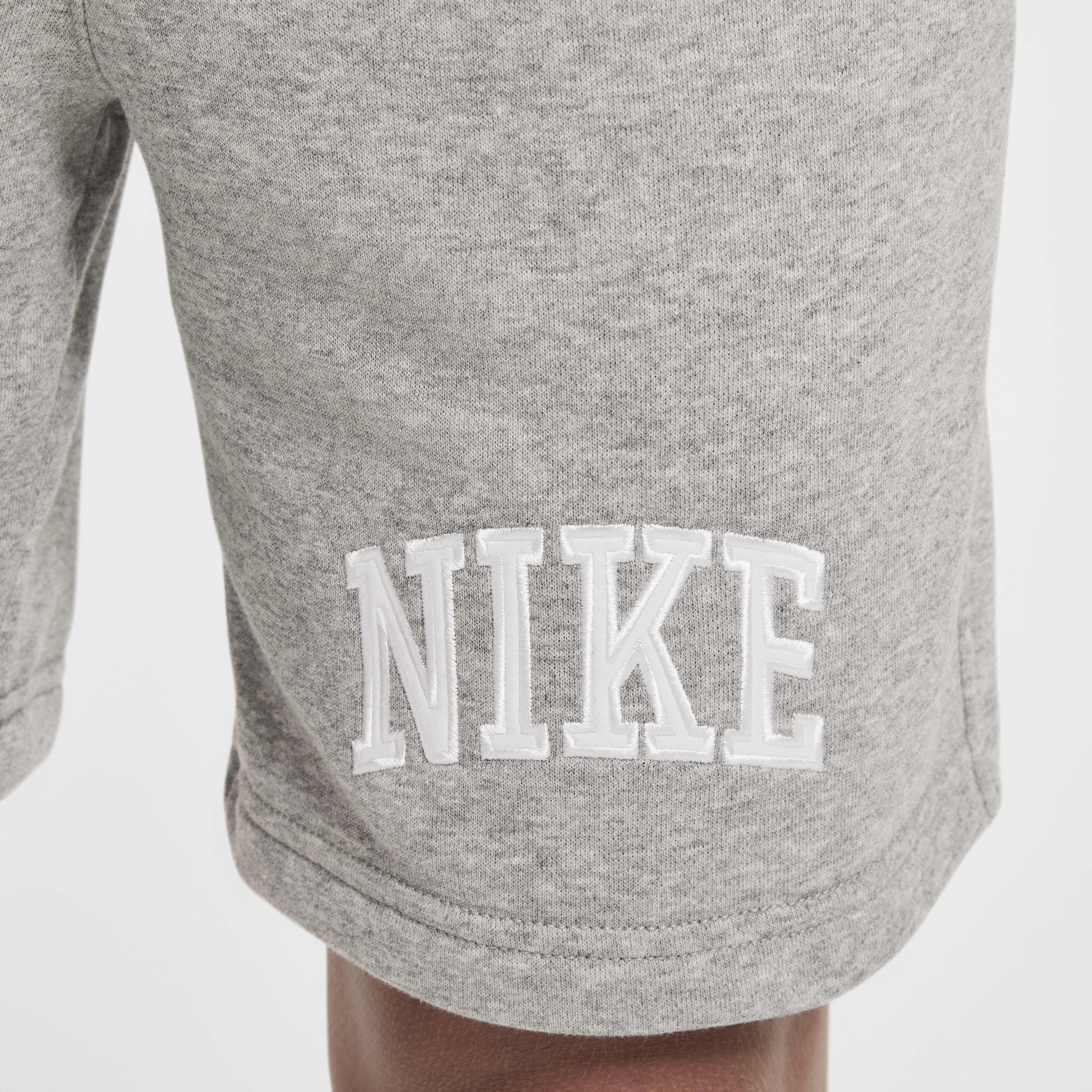 نايكي سبورتسوير كلوب image number 6