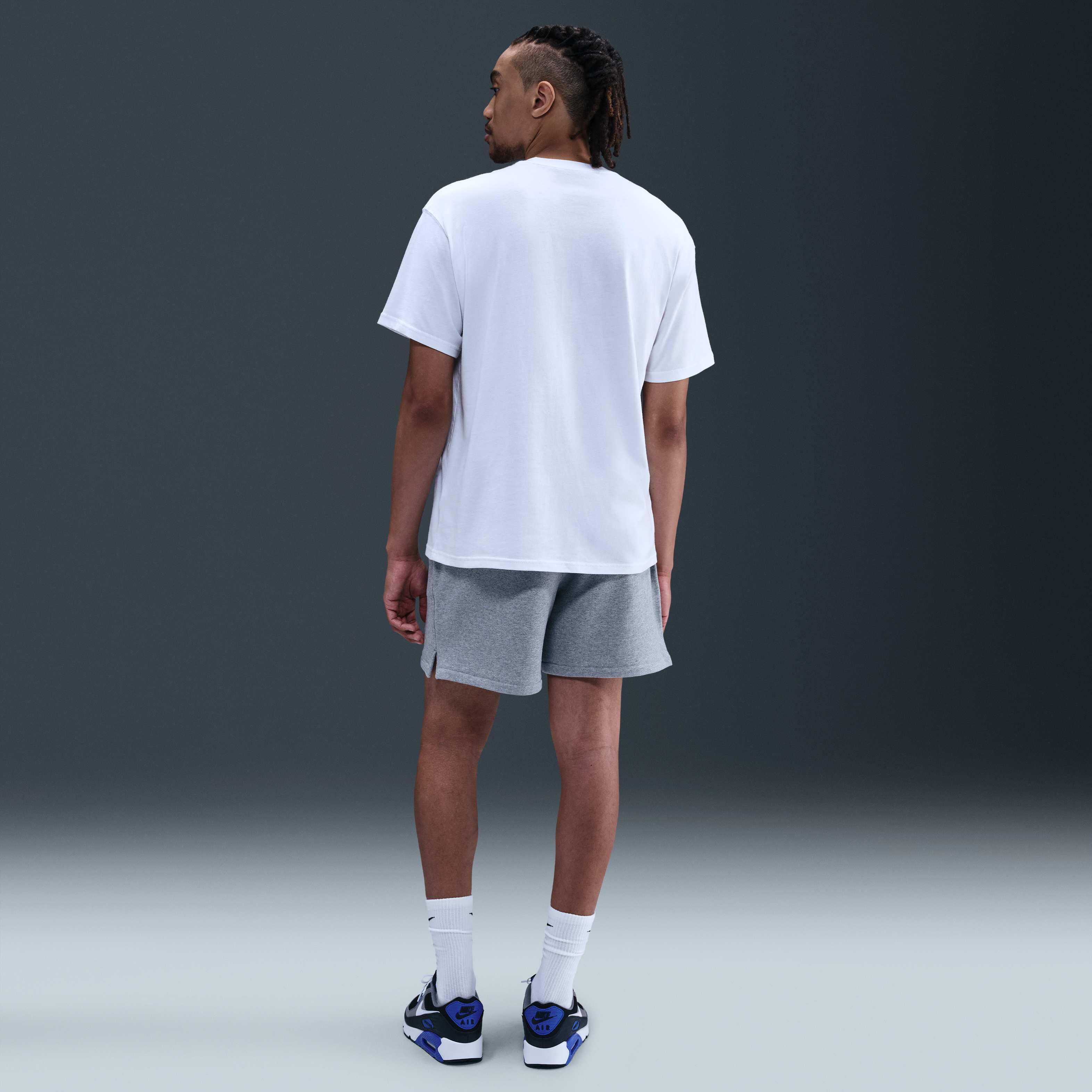 نايكي سبورتسوير image number 4