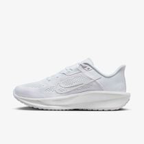 Nike Quest 6