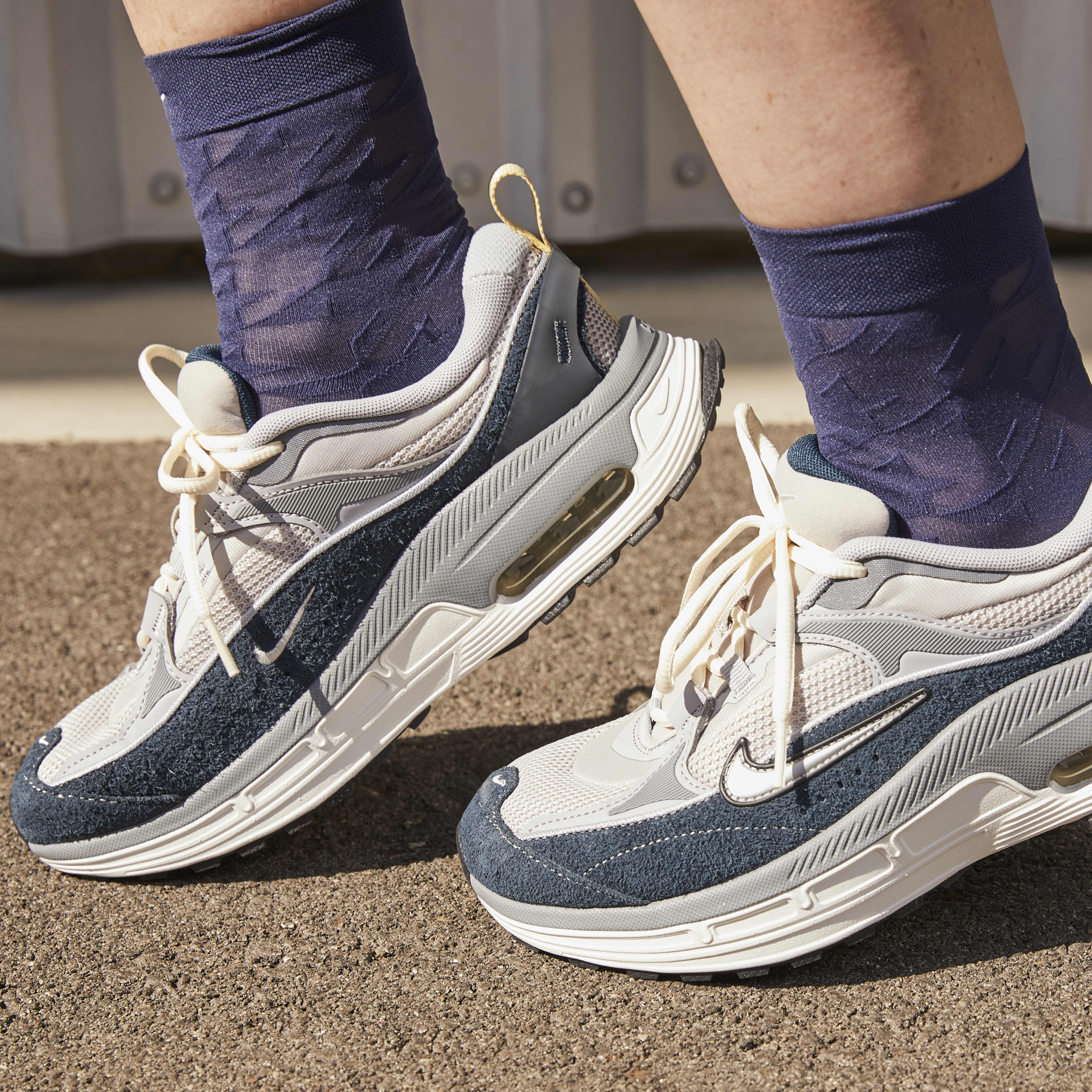 اير ماكس بليس image number 9